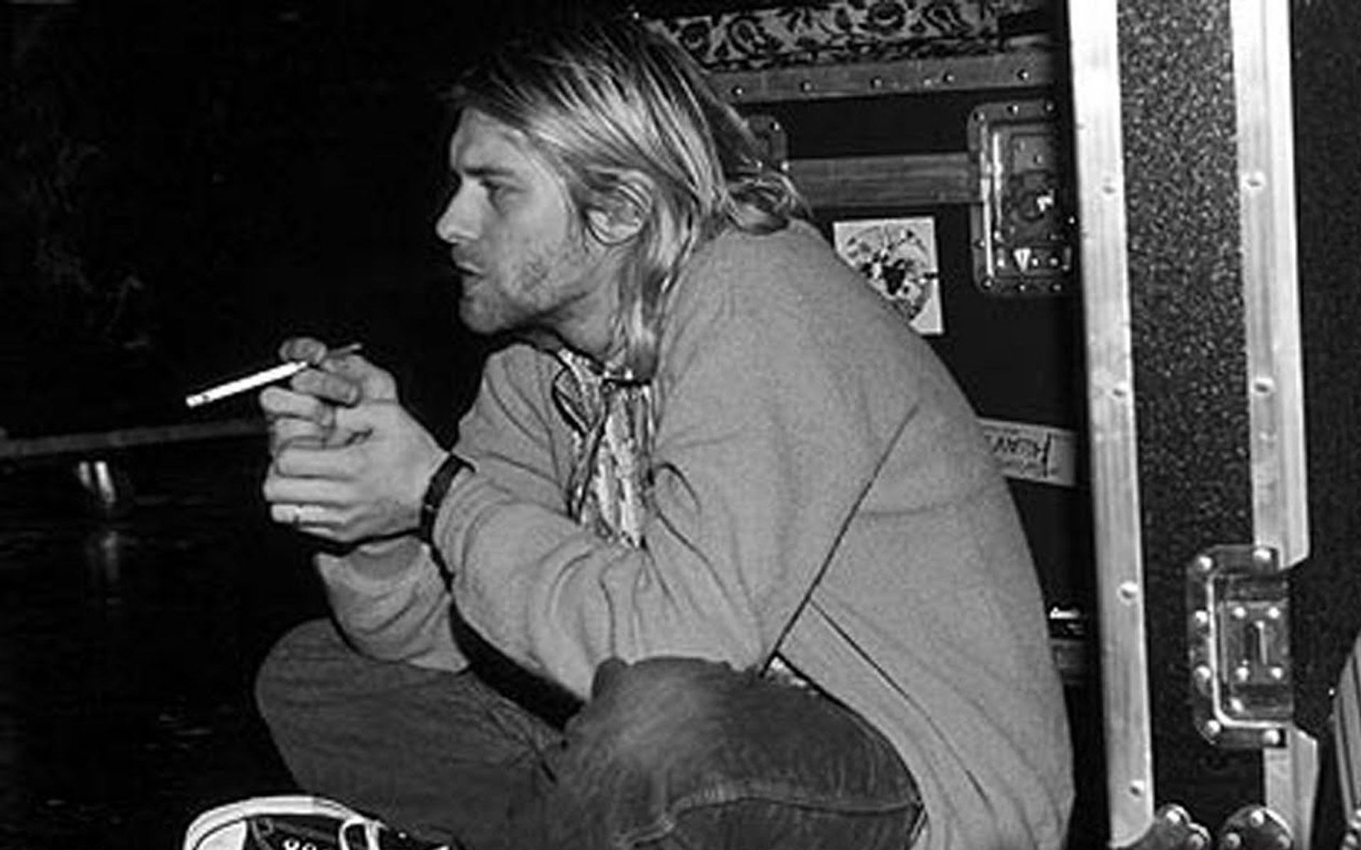 Kurt Cobain Smoking Wallpapers Wallpaper Cave - Best Pictures Of Kurt Cobain , HD Wallpaper & Backgrounds