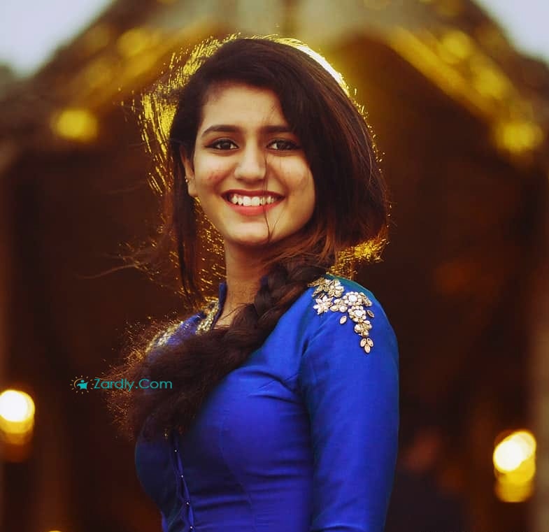 Varrier Mobile Phone Number,priya Varrier Personal - Priya Prakash , HD Wallpaper & Backgrounds