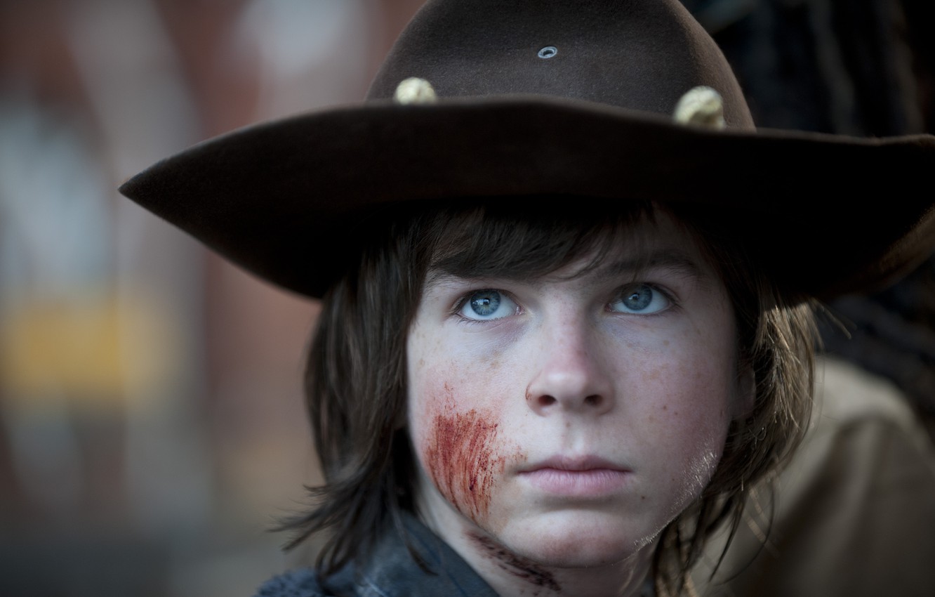 Photo Wallpaper Portrait, The Walking Dead, Chandler - Carl From The Walking Dead , HD Wallpaper & Backgrounds