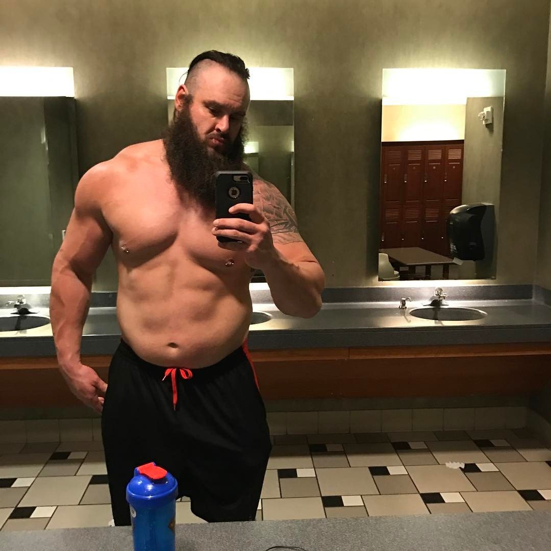 What Fuels The Wwe Strongman Diet And Workout Routine - Braun Strowman Six Pack , HD Wallpaper & Backgrounds