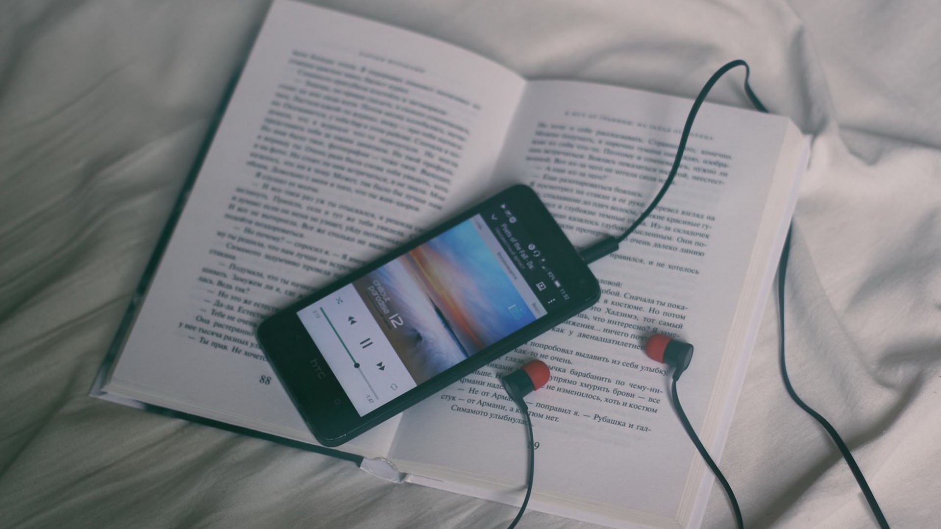 Wallpaper Phone, Headphones, Book - 1080p Book Wallpaper Hd , HD Wallpaper & Backgrounds