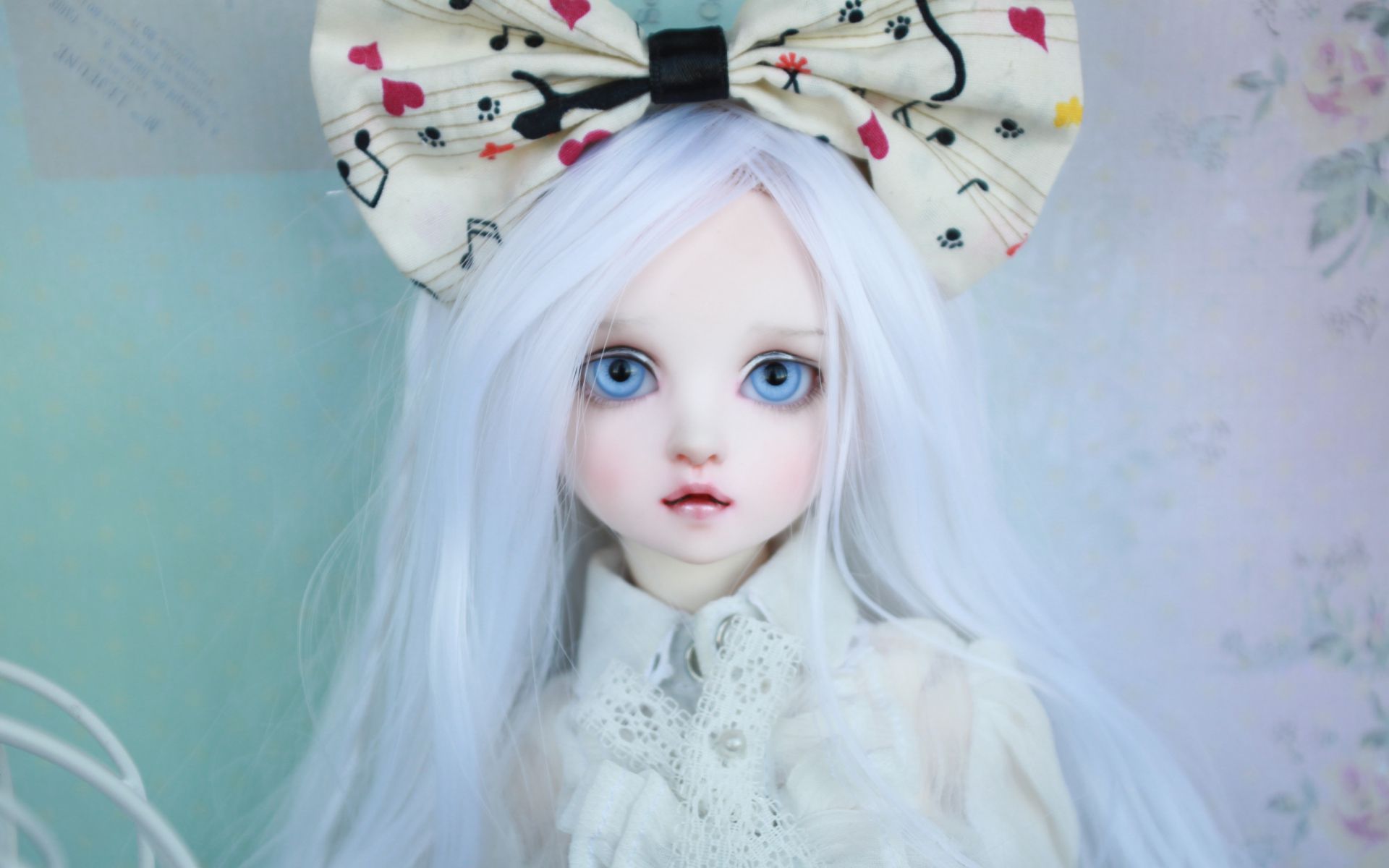 Doll - Doll With Big Bow , HD Wallpaper & Backgrounds