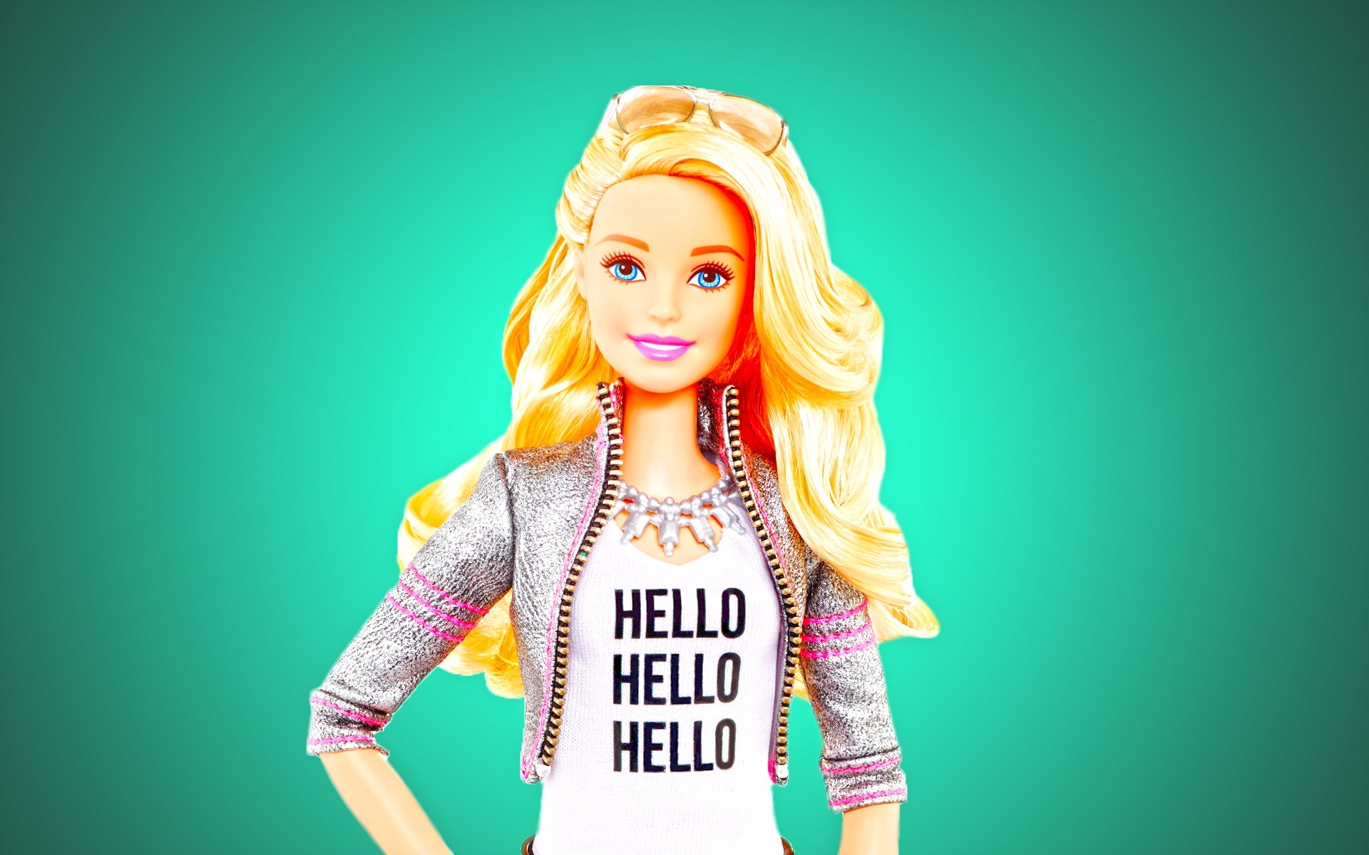 Stylish Doll Wallpaper - Talking Barbie , HD Wallpaper & Backgrounds