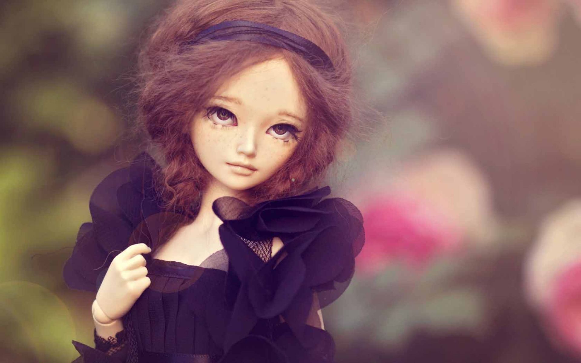 Barbie Doll Wallpaper For Mobile - Cute And Beautiful Small Dolls , HD Wallpaper & Backgrounds