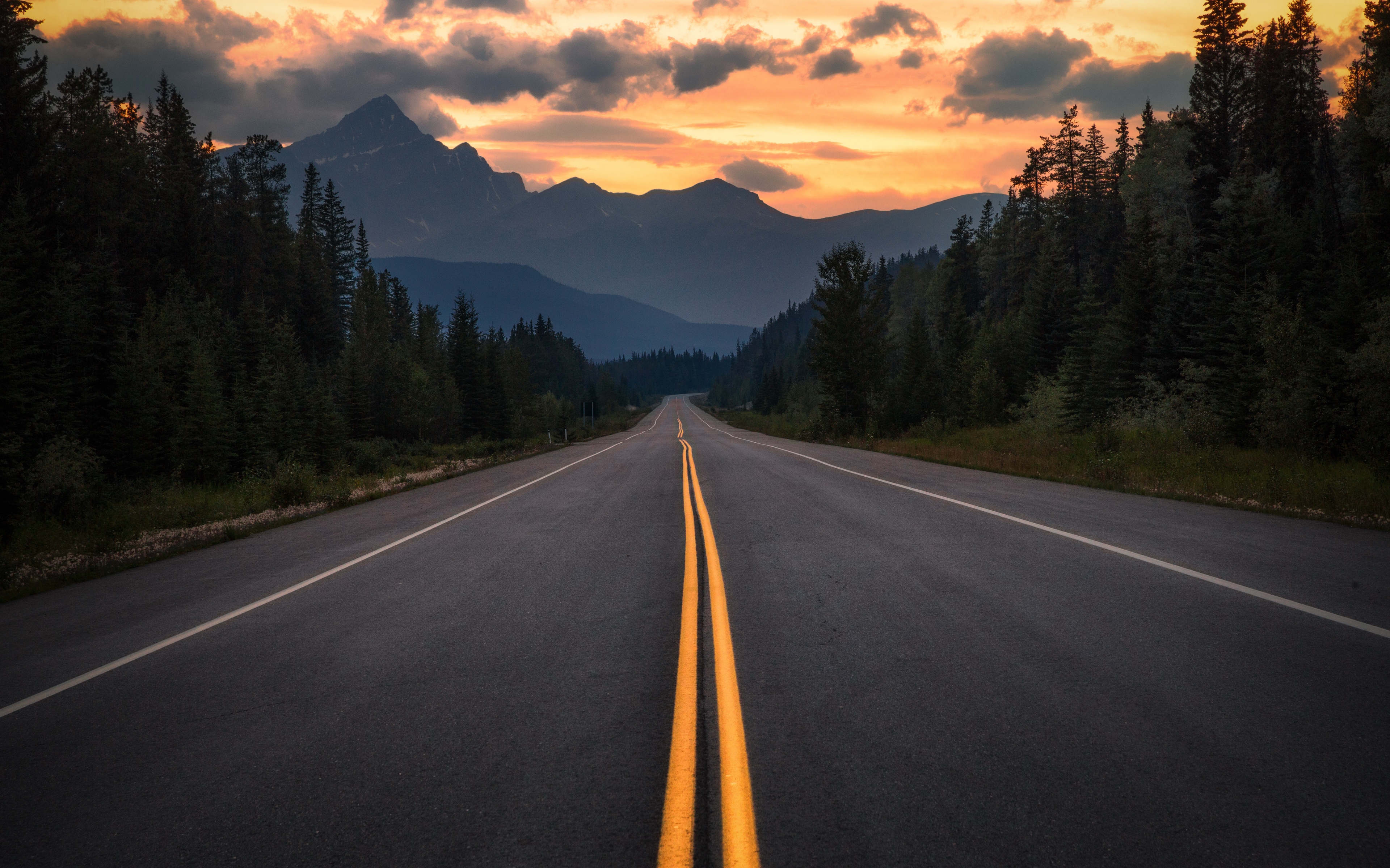 Wallpaper Road, Asphalt, Marking, Mountains, Trees, - Canada Road Wallpaper Hd , HD Wallpaper & Backgrounds