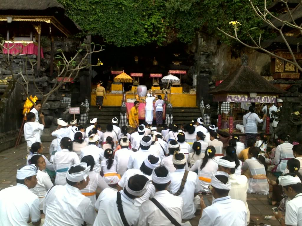 Goa Lawah Temple - Shrine , HD Wallpaper & Backgrounds