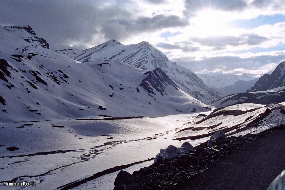 Manali India - Beautiful Spots Of Kullu Valley , HD Wallpaper & Backgrounds