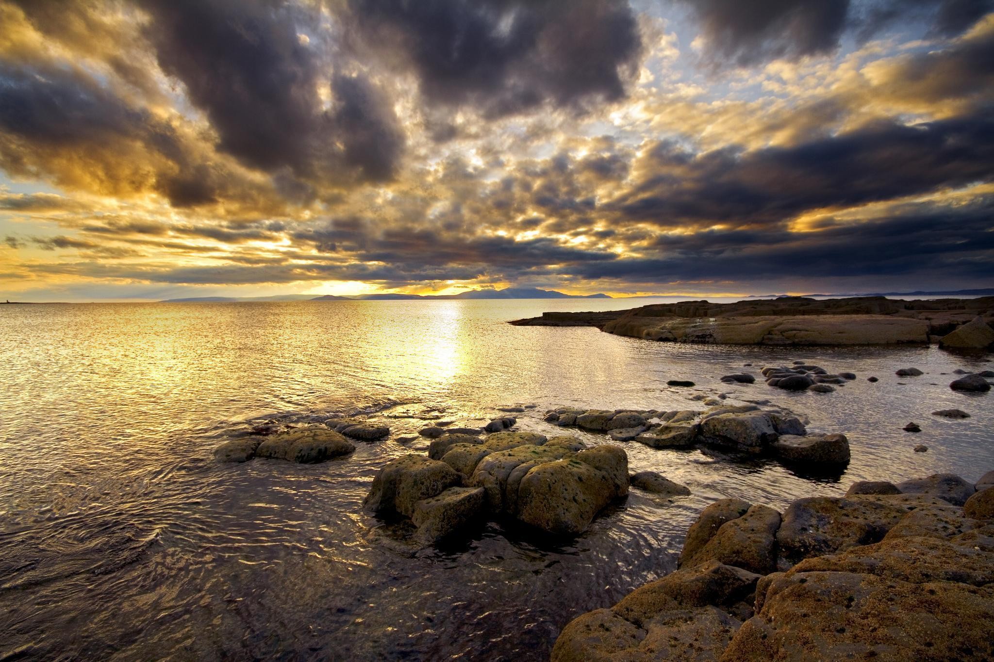 Panorama Sun Beautiful Stones Pretty Sunset Ocean Nic - Sea , HD Wallpaper & Backgrounds