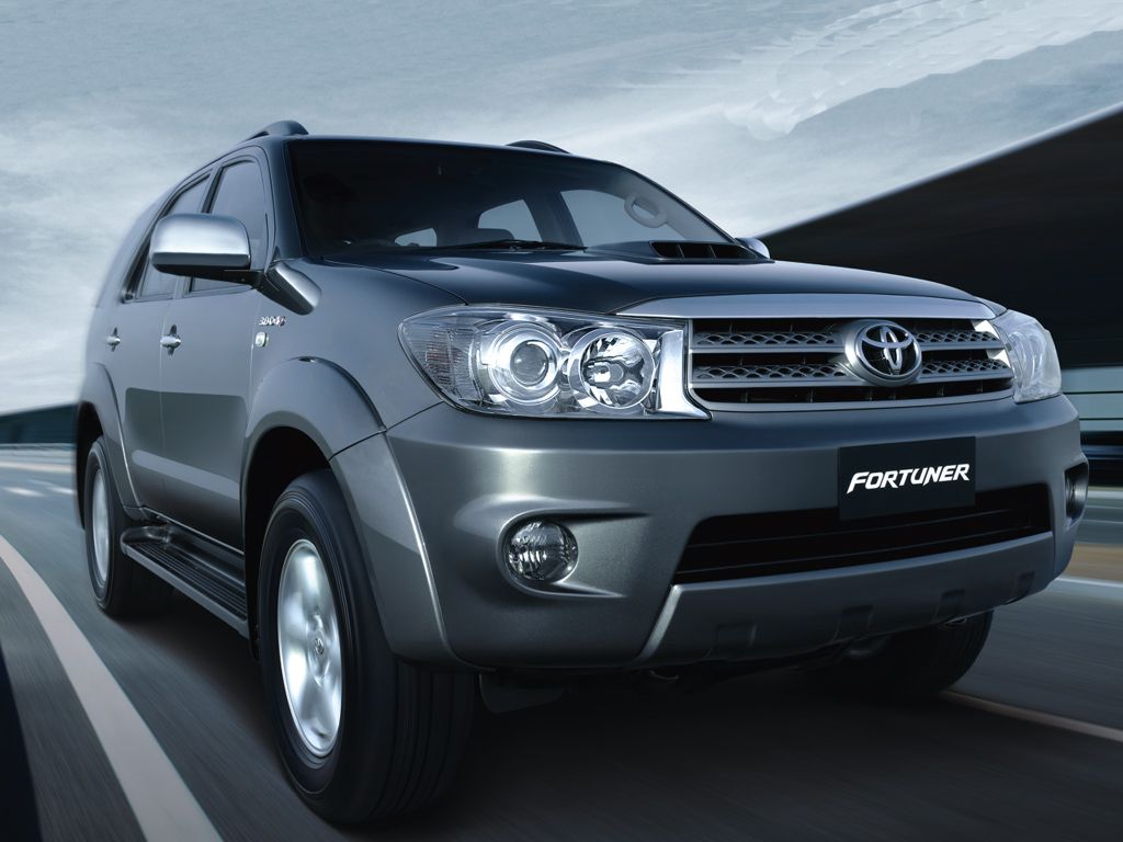 Photos Of Toyota Fortuner Hd Car Wallpaper - Toyota Fortuner Car Hd , HD Wallpaper & Backgrounds