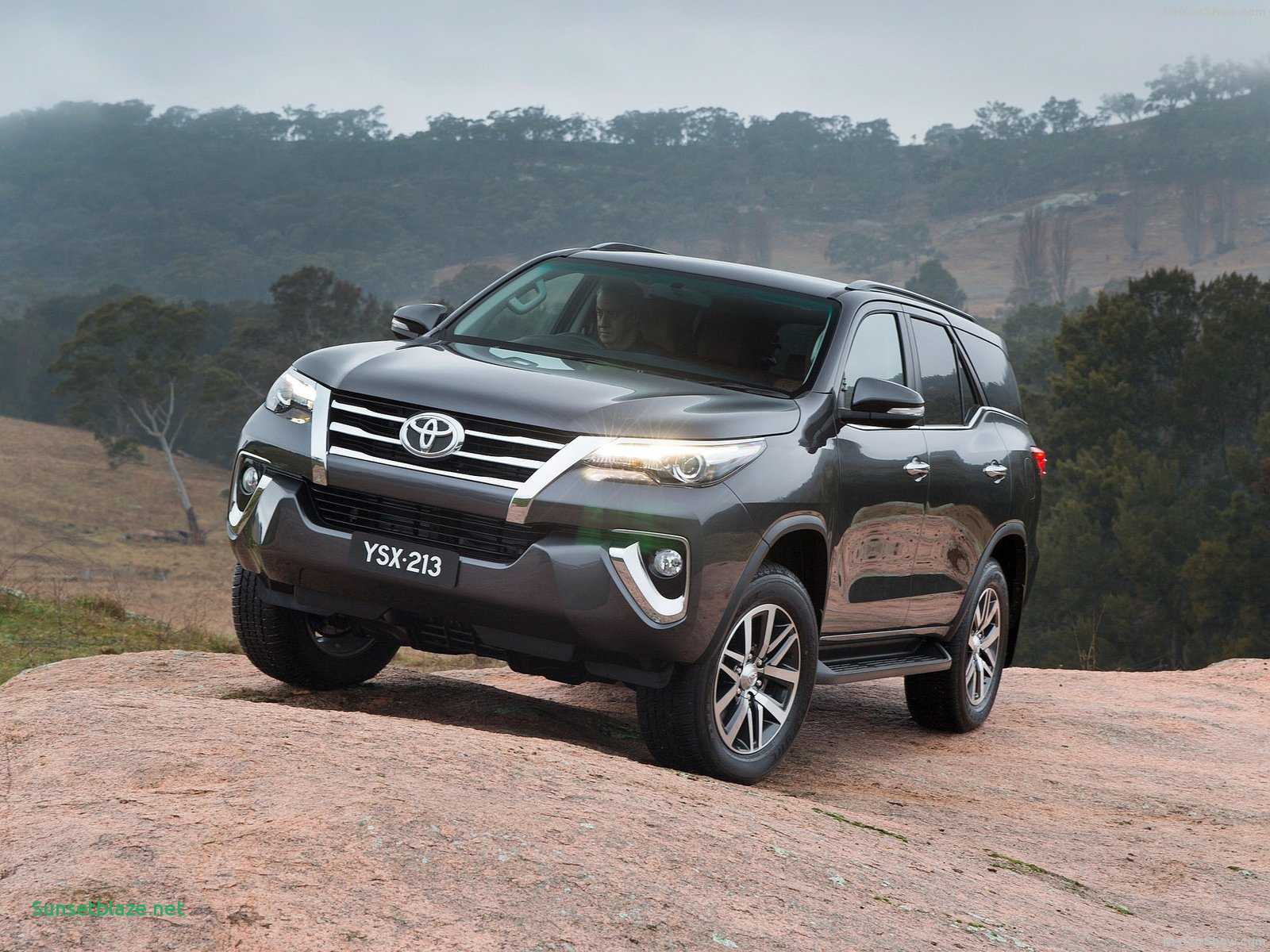 Toyota Fortuner Hd Wallpaper - Fortuner Car Wallpaper Hd , HD Wallpaper & Backgrounds