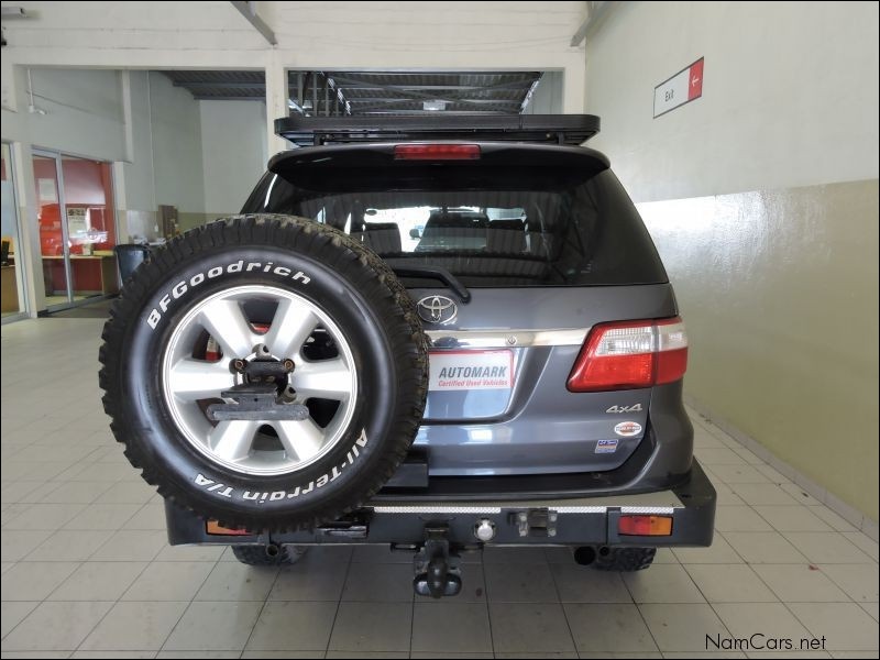 Camping World Tires Einzigartig Used Toyota Fortuner - Mercedes-benz M-class , HD Wallpaper & Backgrounds