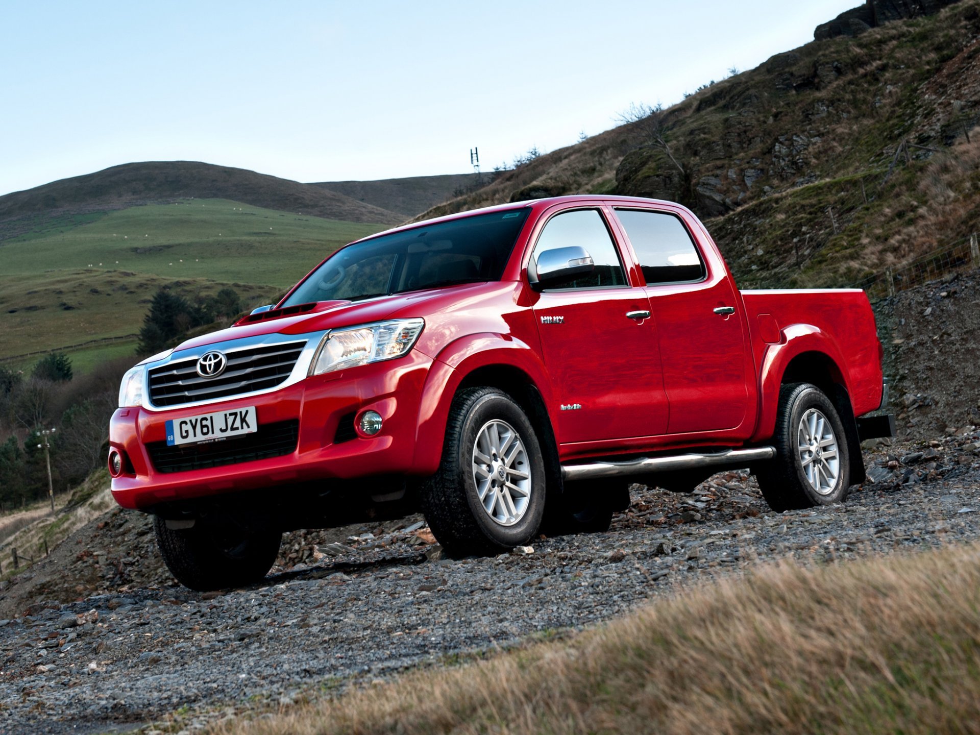 Toyota Hilux Double Cab Uk-spec Picup Red Car Auto - Toyota Hilux In Red , HD Wallpaper & Backgrounds