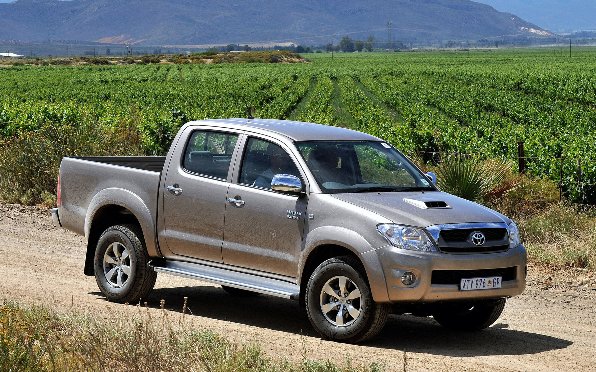 Really Good Wallpapers - Toyota Hilux , HD Wallpaper & Backgrounds