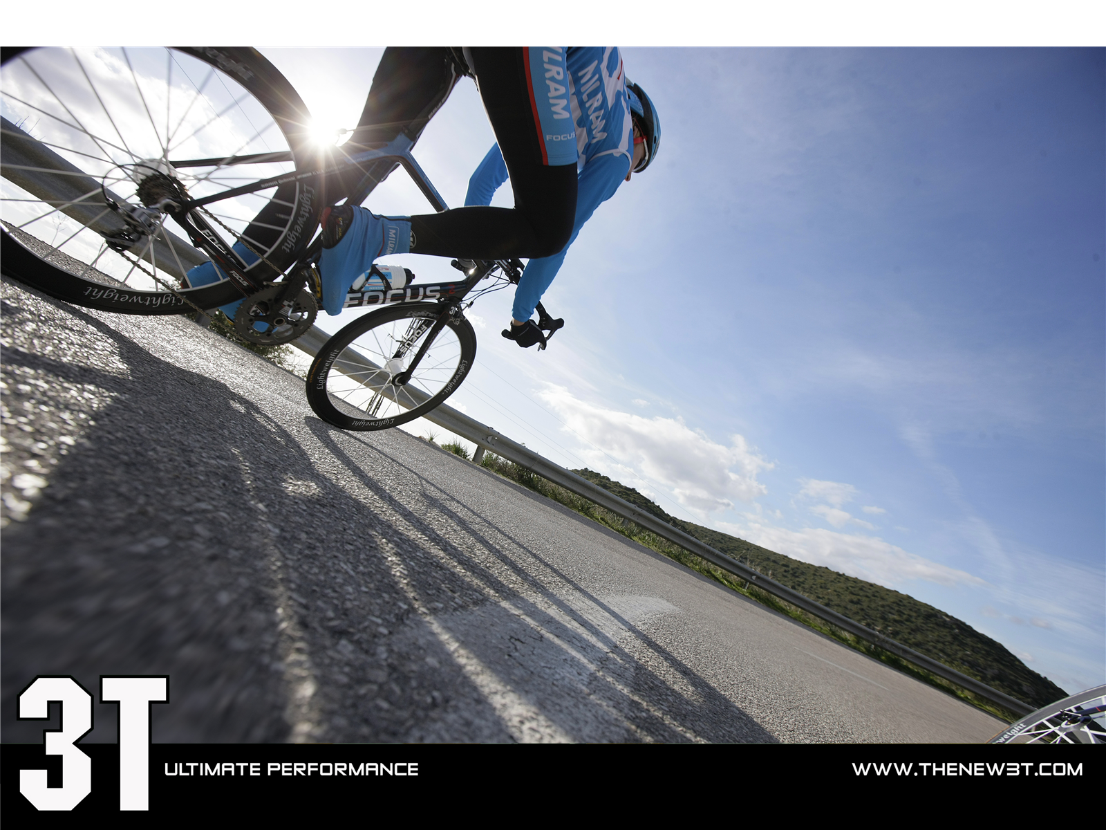 39283946 Cycle Full Hd Quality Wallpapers - Triathlon Biker , HD Wallpaper & Backgrounds