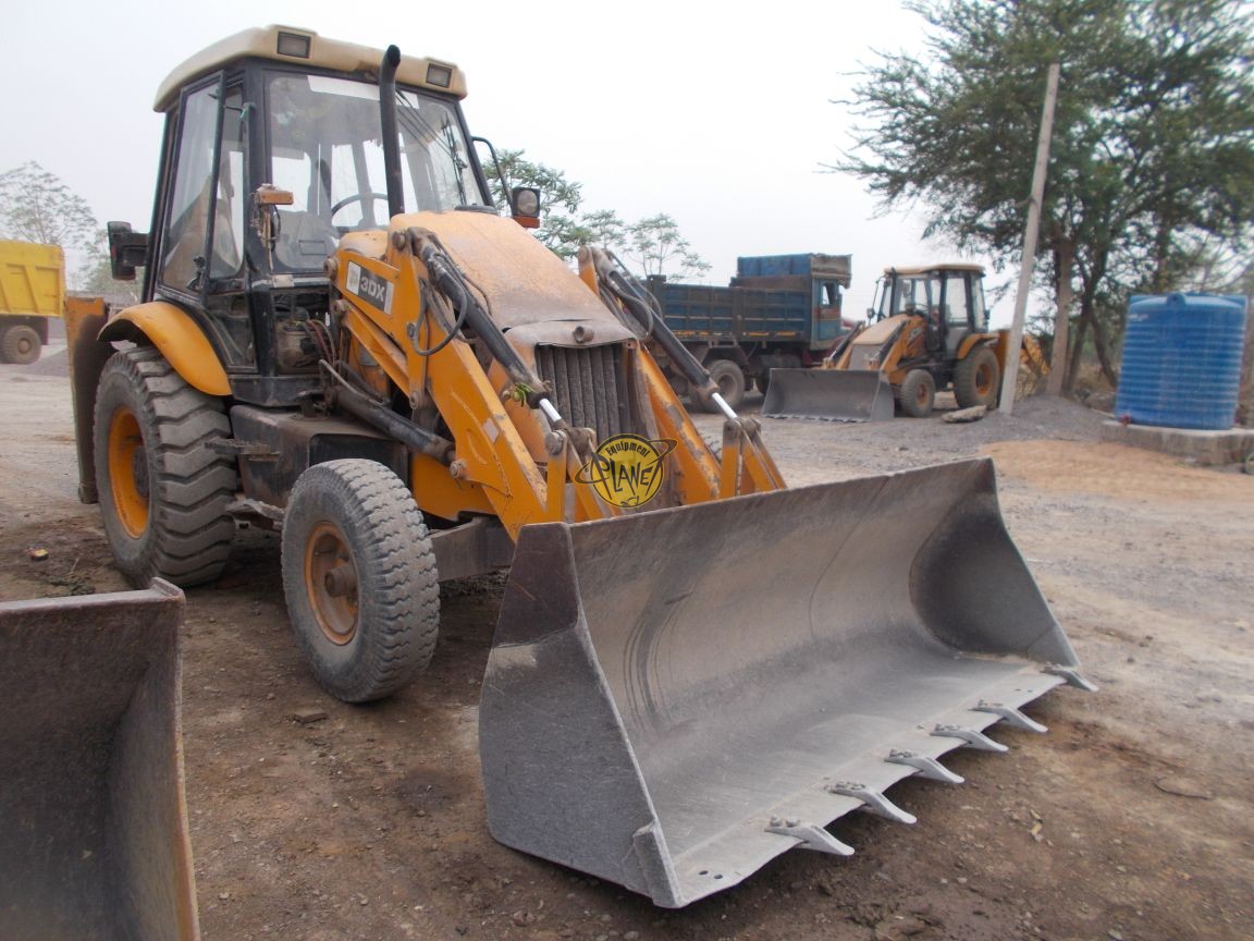 Eb2c4cbf Ce74 4a09 B441 50446c1390c7 - Bulldozer , HD Wallpaper & Backgrounds