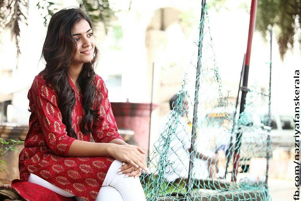 Nazriya Nazim - Nazriya Nazim In Churidar , HD Wallpaper & Backgrounds