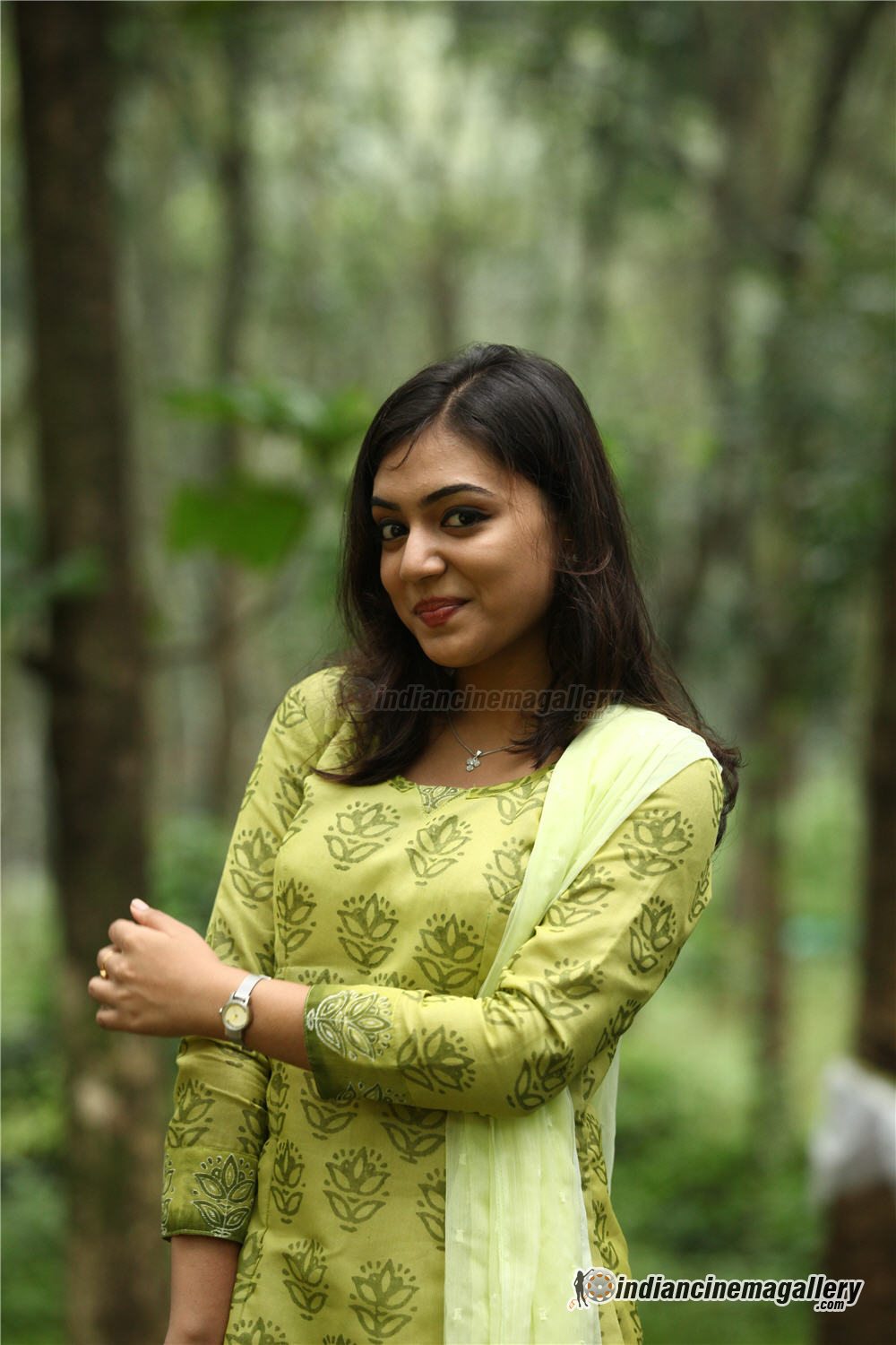 Nazriya Nazim In Mad Dad - Nazriya Hd Images 1080p , HD Wallpaper & Backgrounds