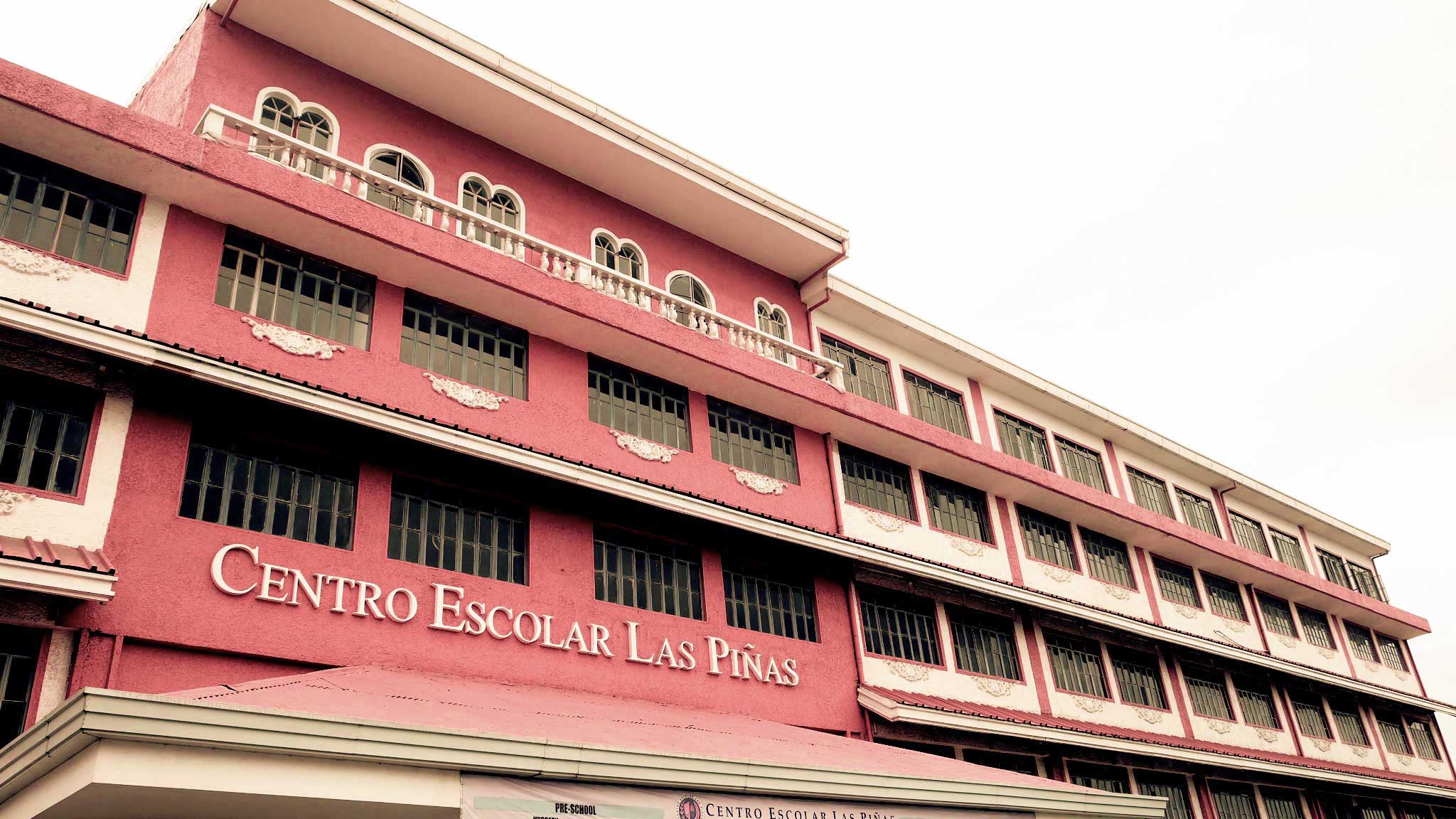 Extending The Tenets Of Science And Virtue In South - Centro Escolar Las Pinas , HD Wallpaper & Backgrounds