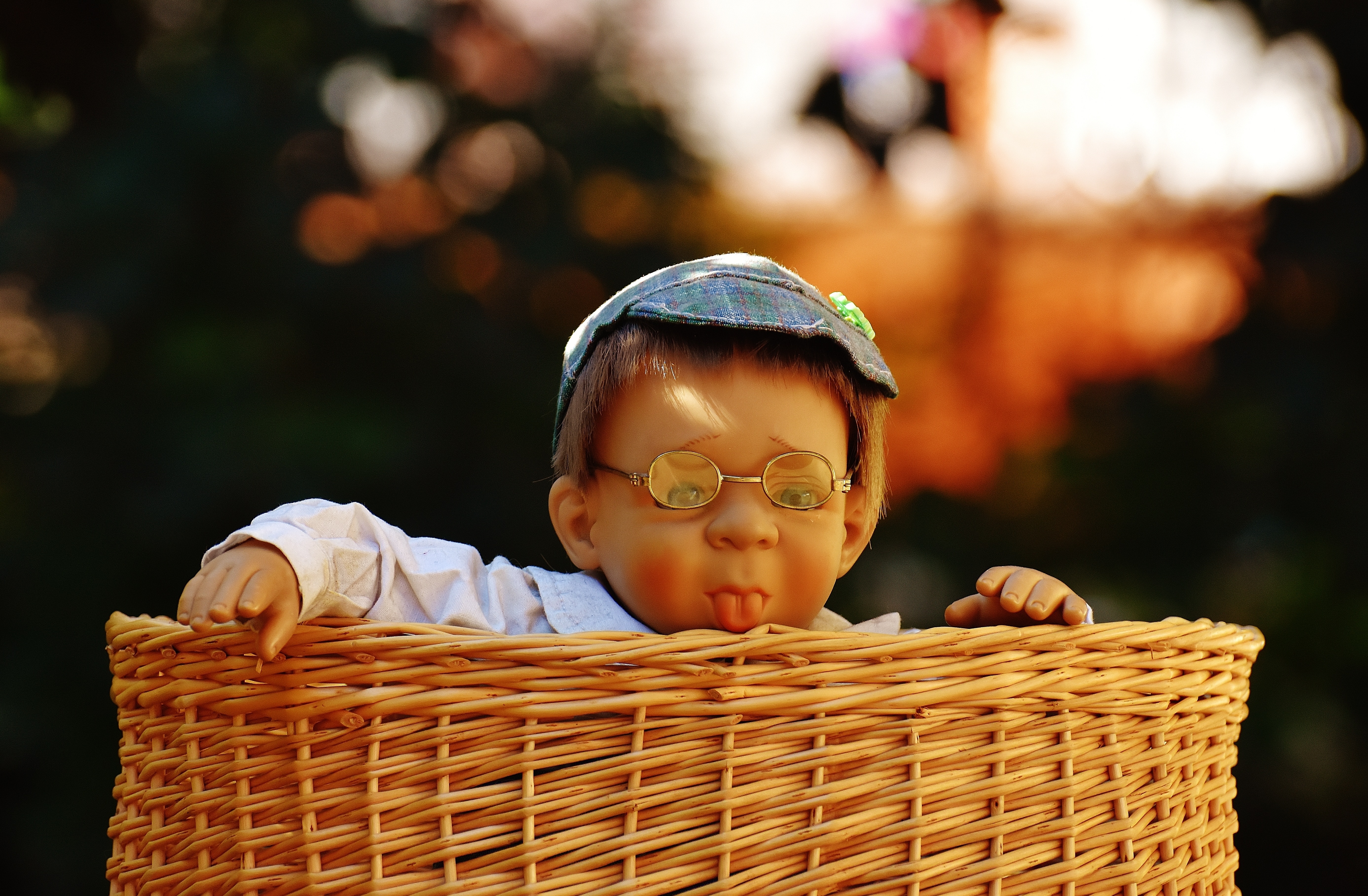 Brown Wicker Basket With Boy Doll Preview - Sweet Boy Funny , HD Wallpaper & Backgrounds