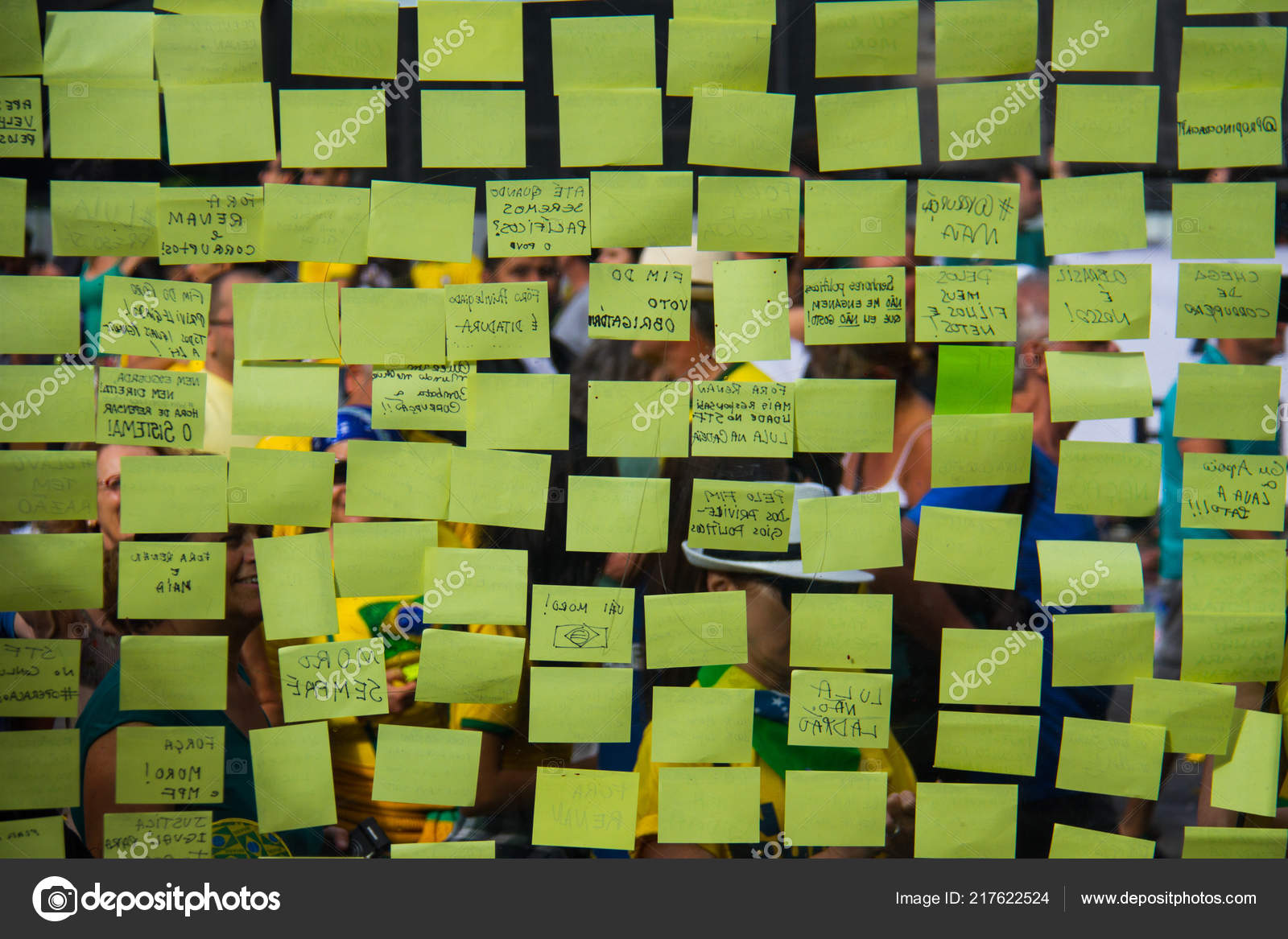 Business Wallpaper Background Of Yellow Post-it Sticky - Sticker Note Wall , HD Wallpaper & Backgrounds