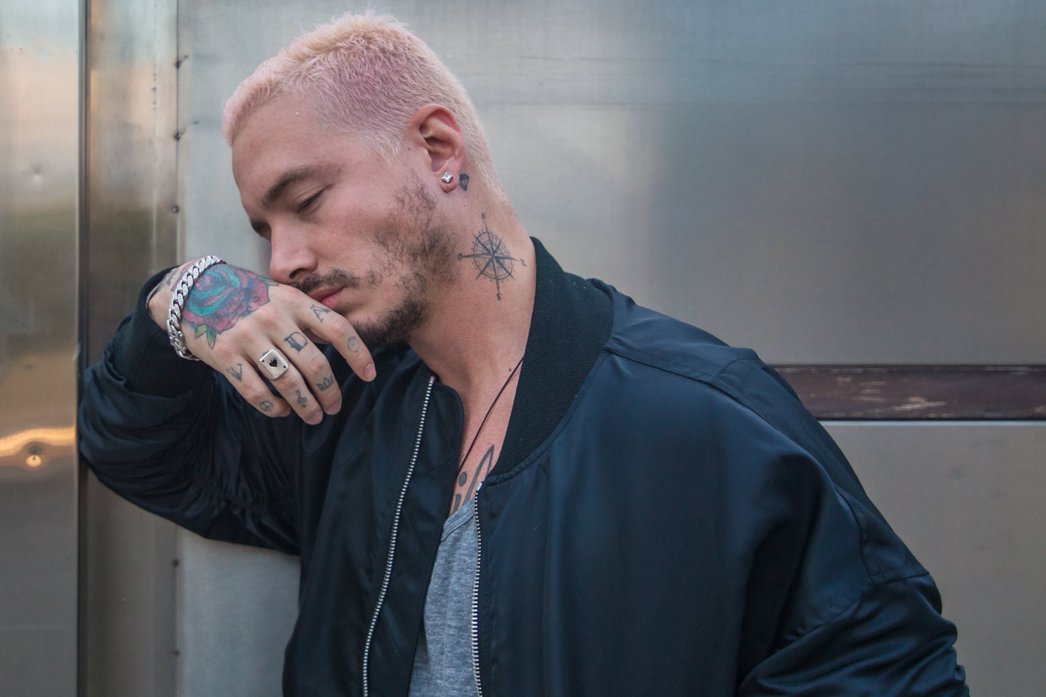 J Balvin Hd Wallpaper - J Balvin Wallpaper 2019 , HD Wallpaper & Backgrounds