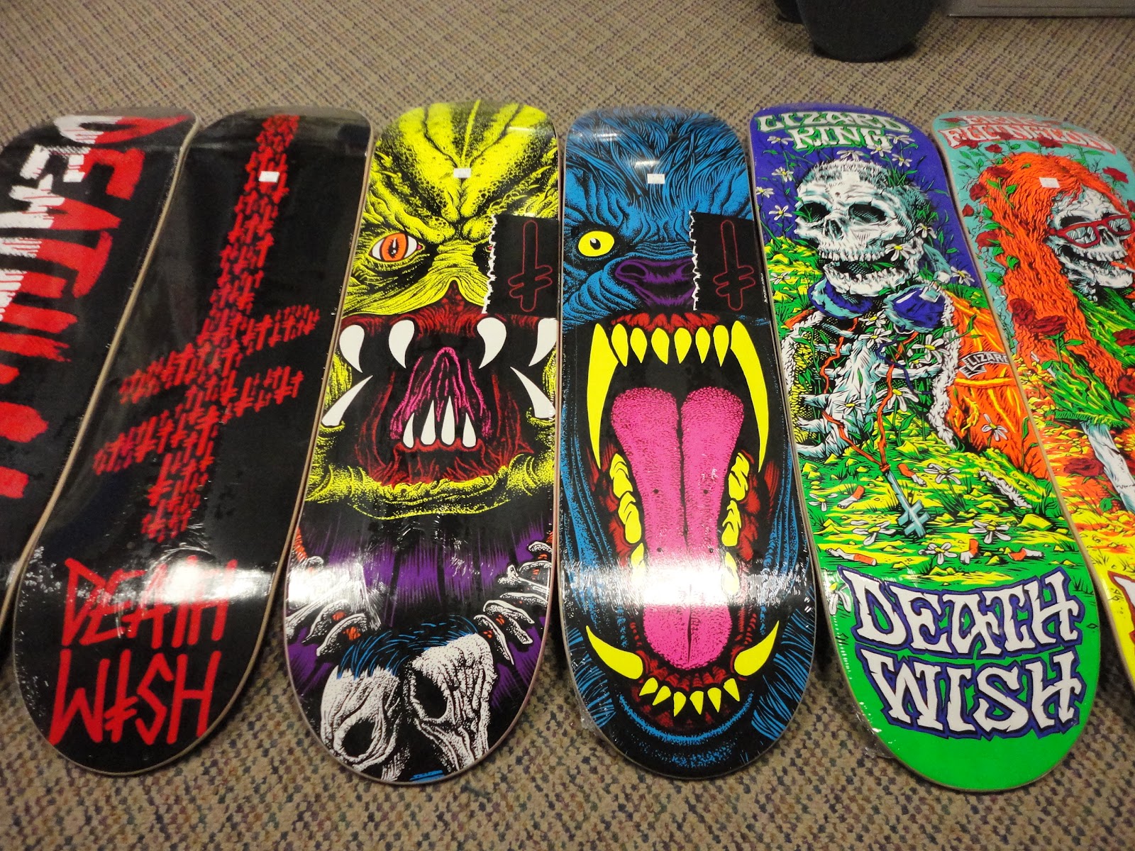 Deathwish / Shake Junt - Skateboard Deck , HD Wallpaper & Backgrounds