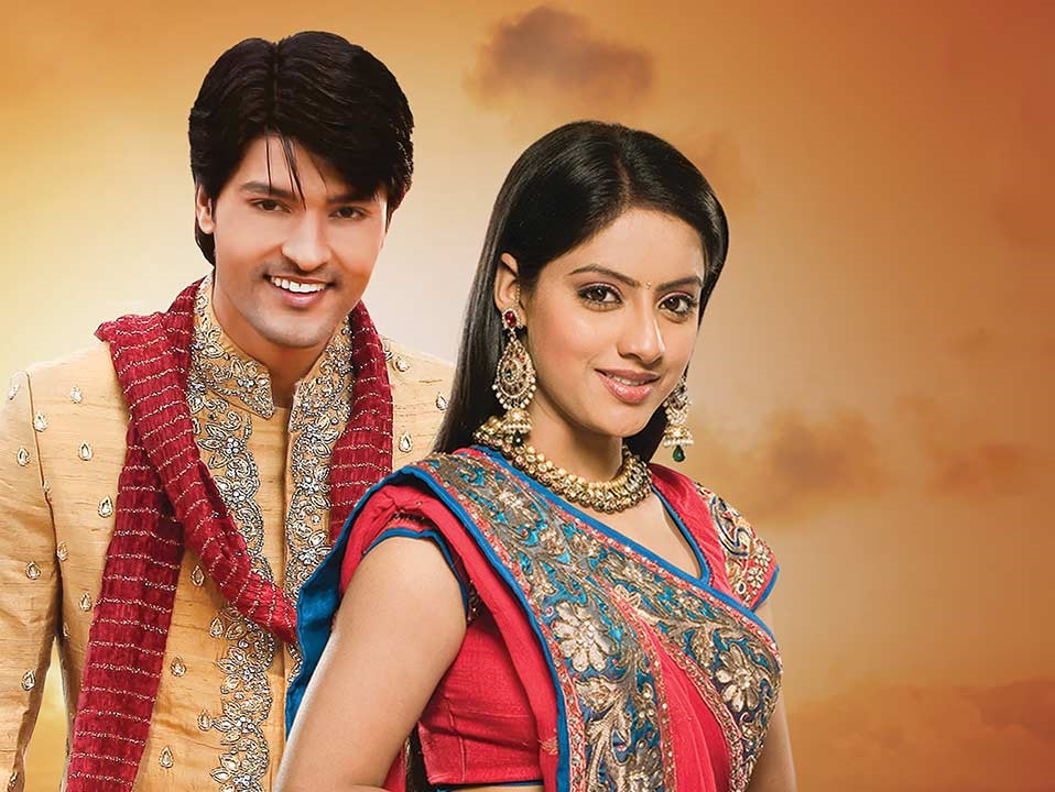 Diya Aur Baati Hum I Contact Us For International Syndication - Sandia Svetlo Mojho Zivota , HD Wallpaper & Backgrounds