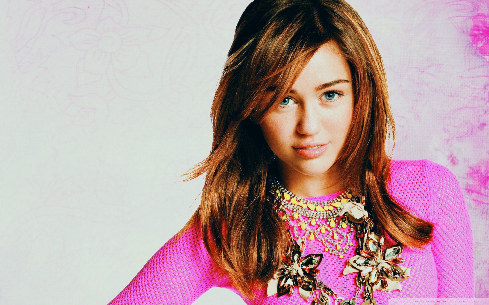 Miley Cyrus Hd Hd Wallpaper - Miley Cyrus Elle Photoshoot , HD Wallpaper & Backgrounds