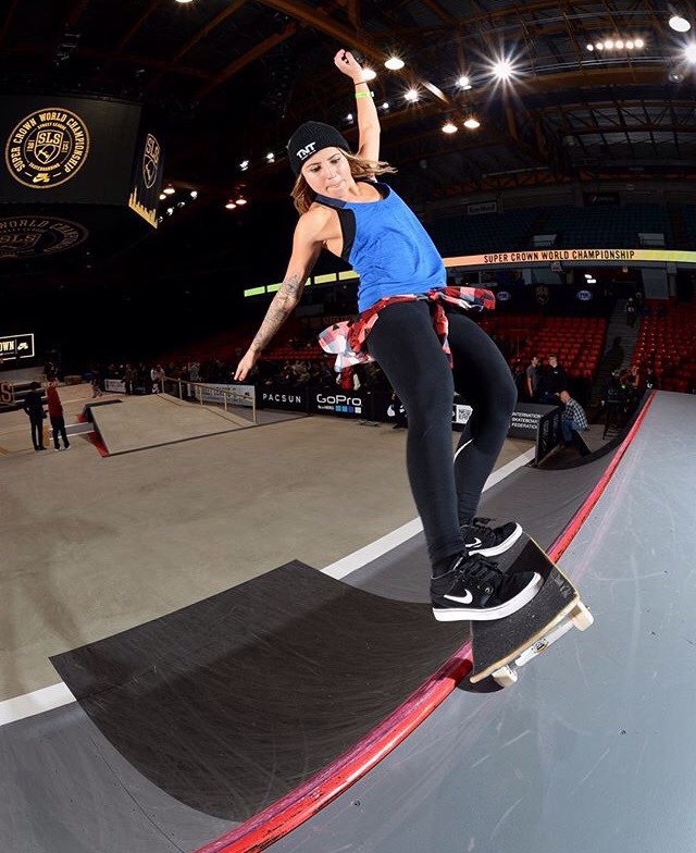 65 Images About Leticia Bufoni On We Heart It - Leticia Bufoni Skate Stance , HD Wallpaper & Backgrounds