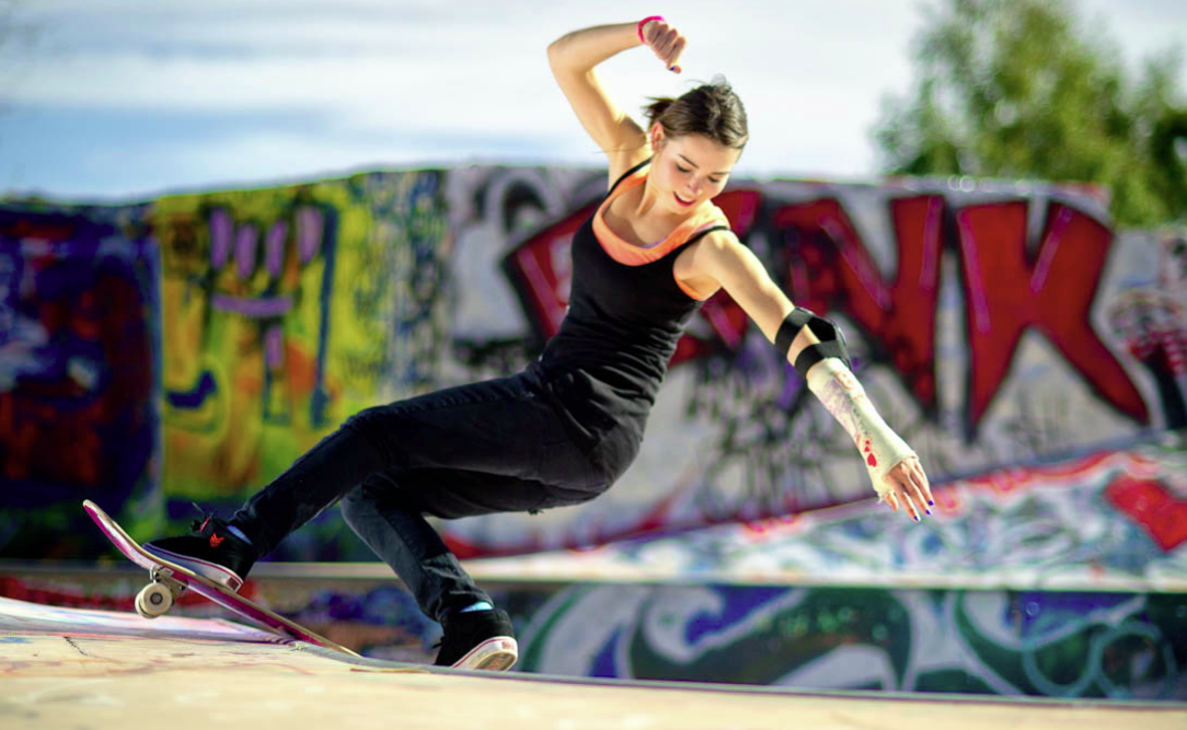 Hello Skater Girl Photo Book Pays Tribute To Women - Pro Girl Skateboarders , HD Wallpaper & Backgrounds