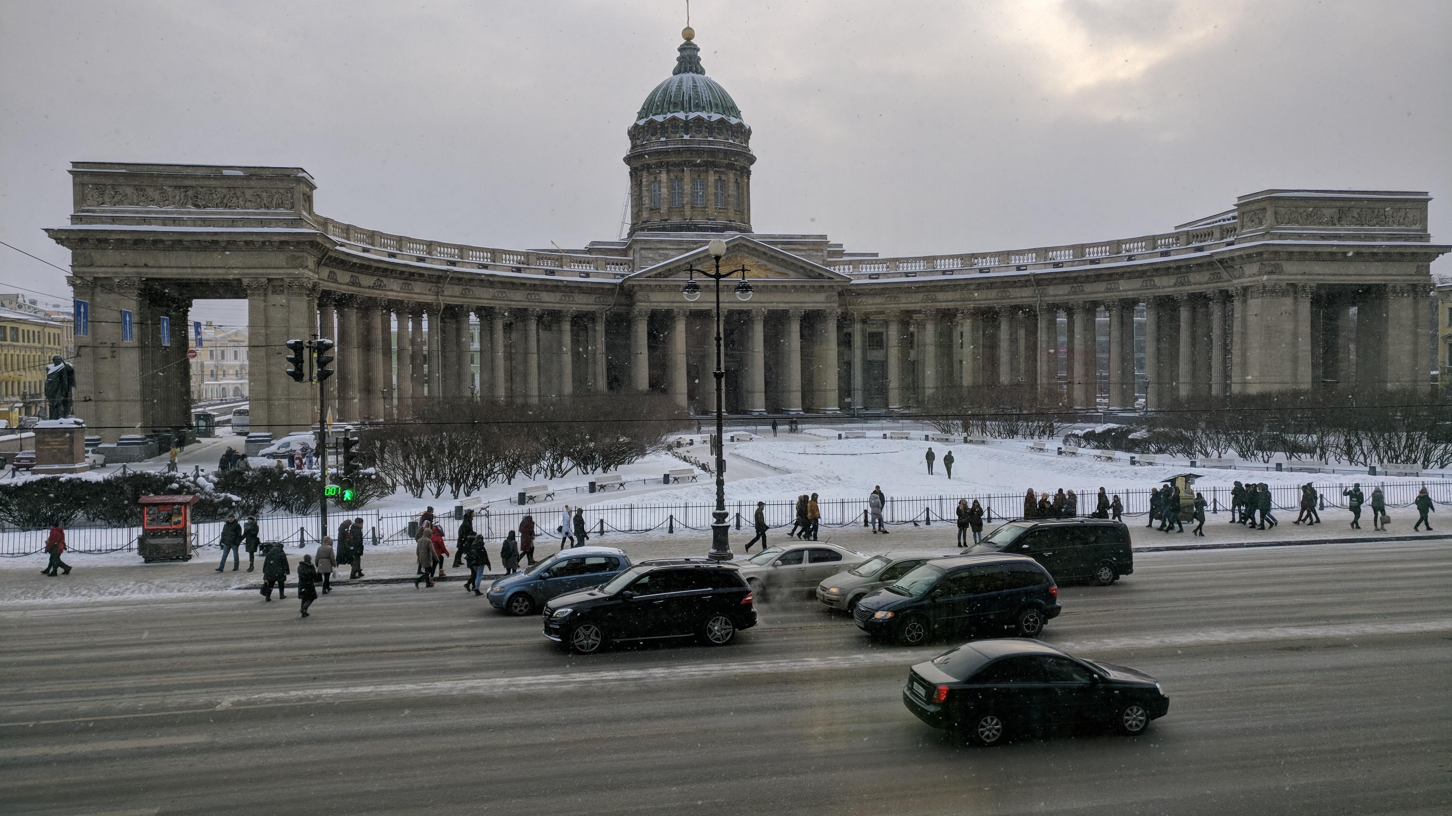 Tourist Place Kazan Cathedral In Saint Petersburg Russia - Kazan Cathedral , HD Wallpaper & Backgrounds