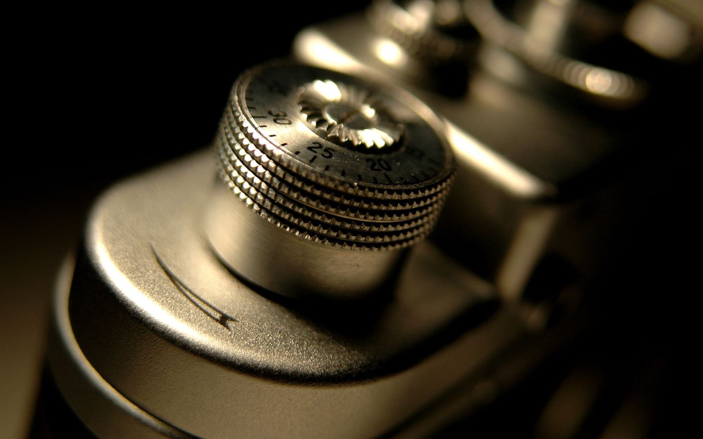 Previous Photography Wallpaper - Macro Photography Old Cameras , HD Wallpaper & Backgrounds