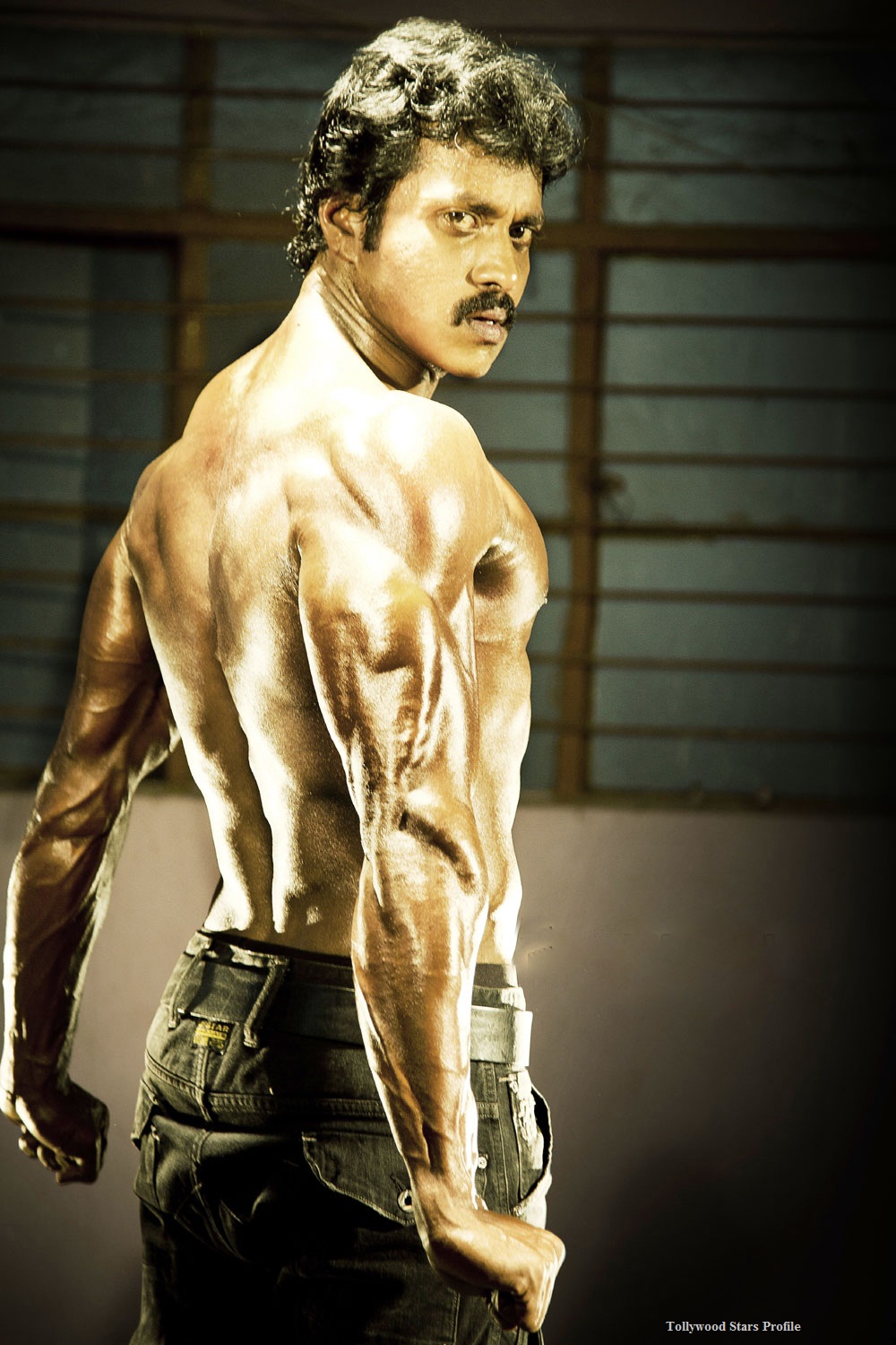Vijay Wallpapers High Resolution And Quality Download - Sunil Six Pack Body , HD Wallpaper & Backgrounds