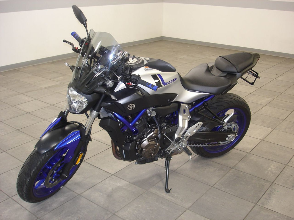 2016 Yamaha Fz-07 - Motorcycle , HD Wallpaper & Backgrounds