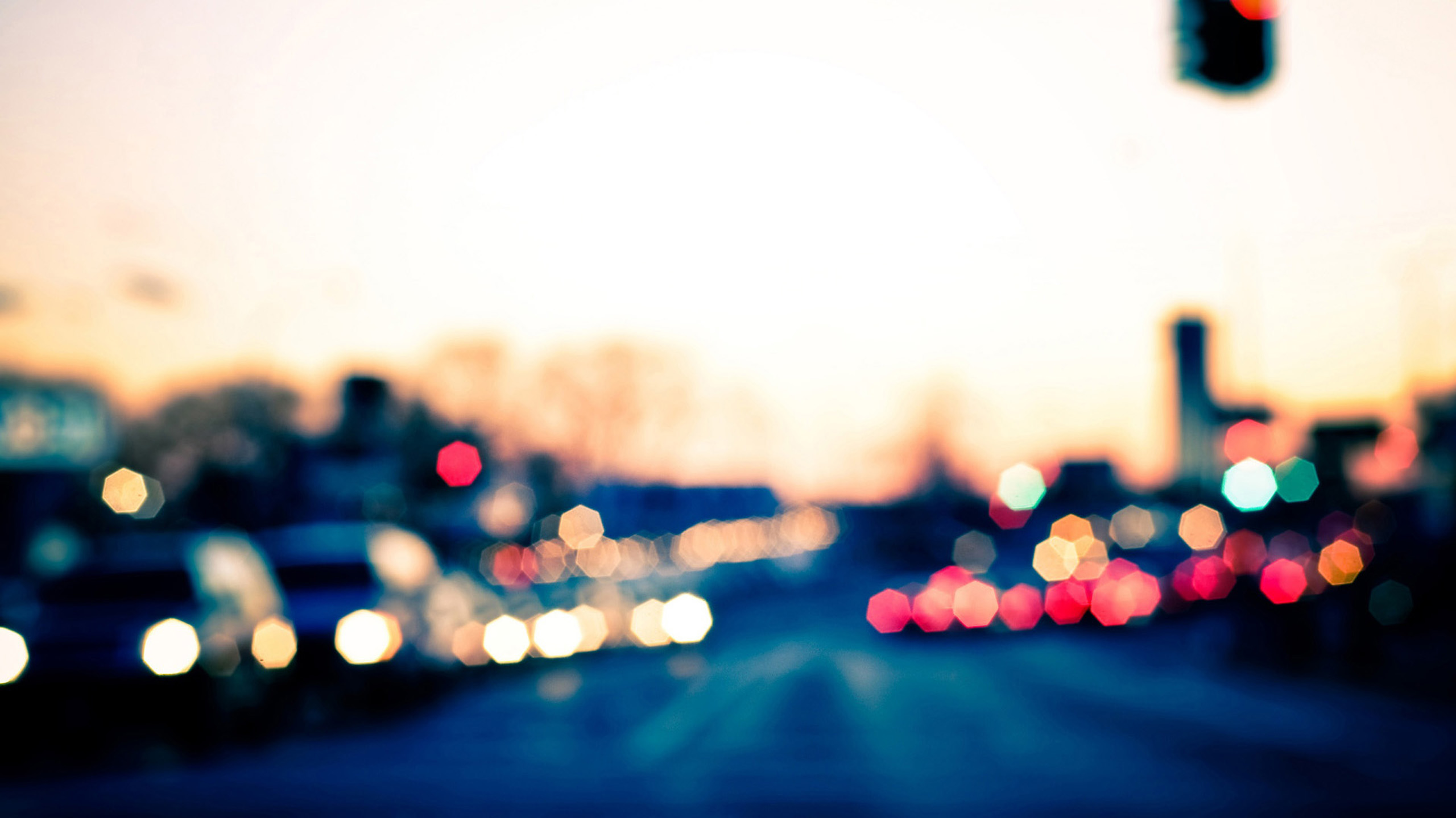 Preview Confused Wallpapers - Bokeh City , HD Wallpaper & Backgrounds