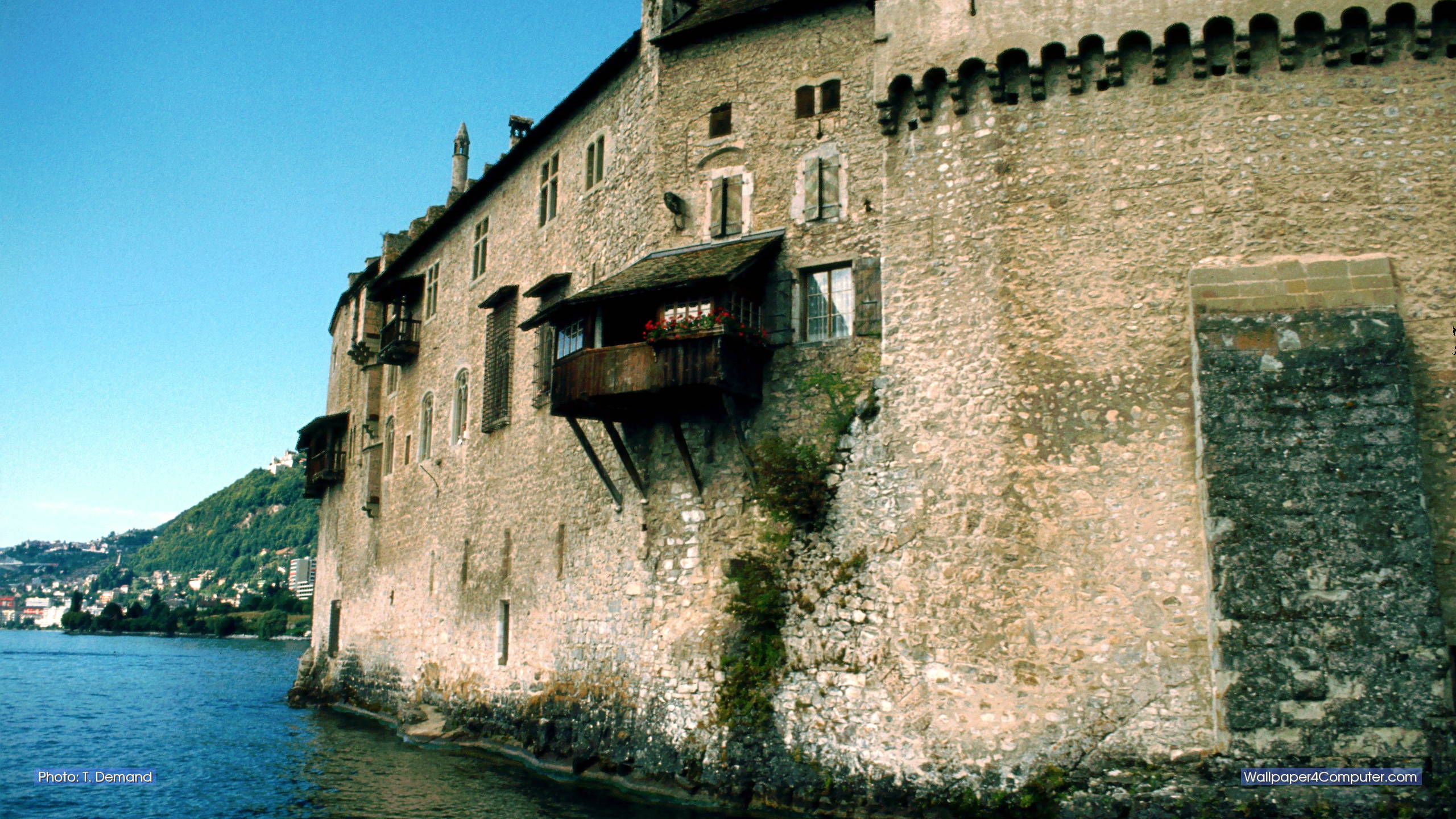 The Castle Of Chillon, South Side Seen From The Lake - Water Castle , HD Wallpaper & Backgrounds