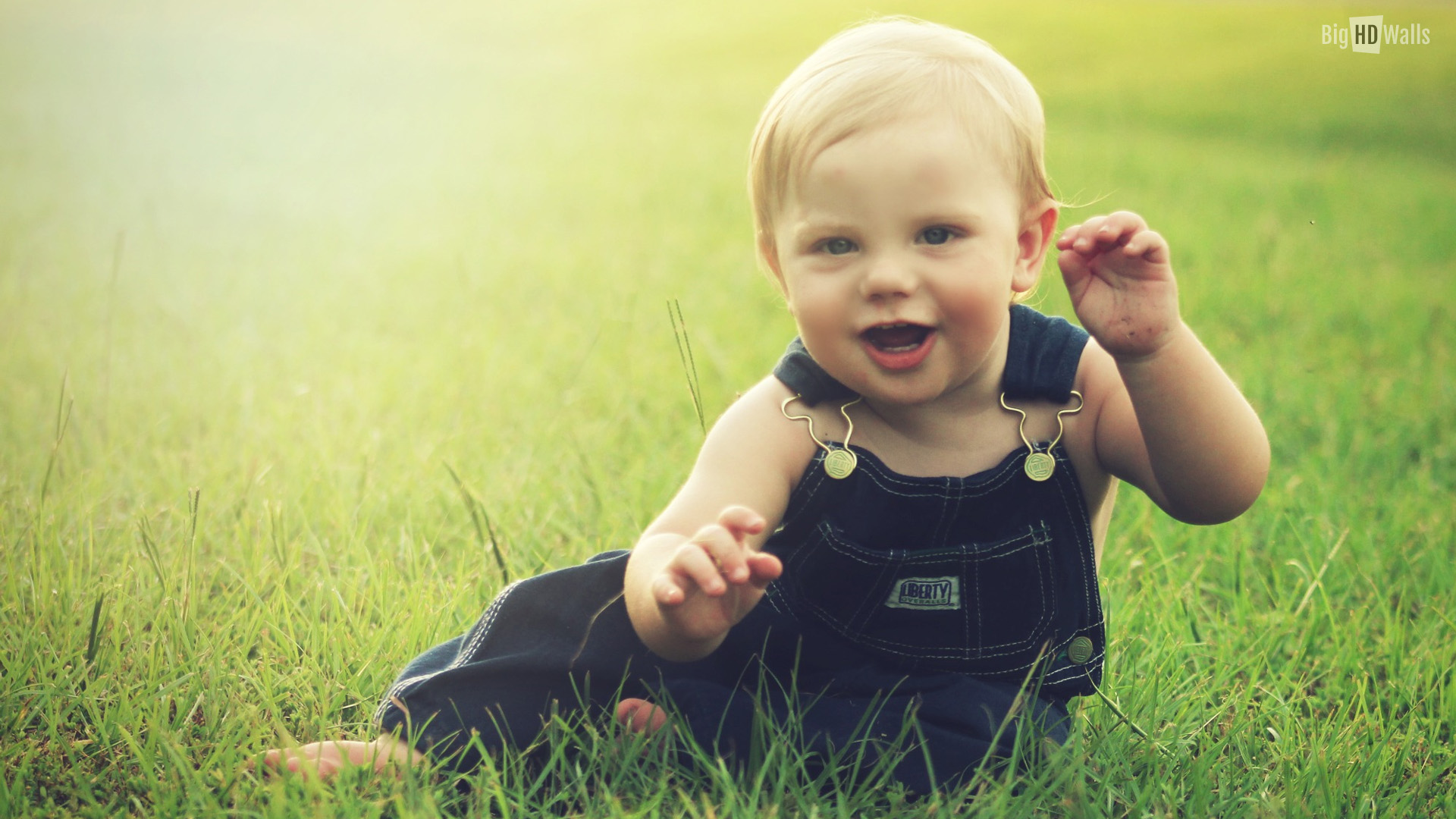 Cute Baby Boy Wallpaper - Baby Boyhd , HD Wallpaper & Backgrounds