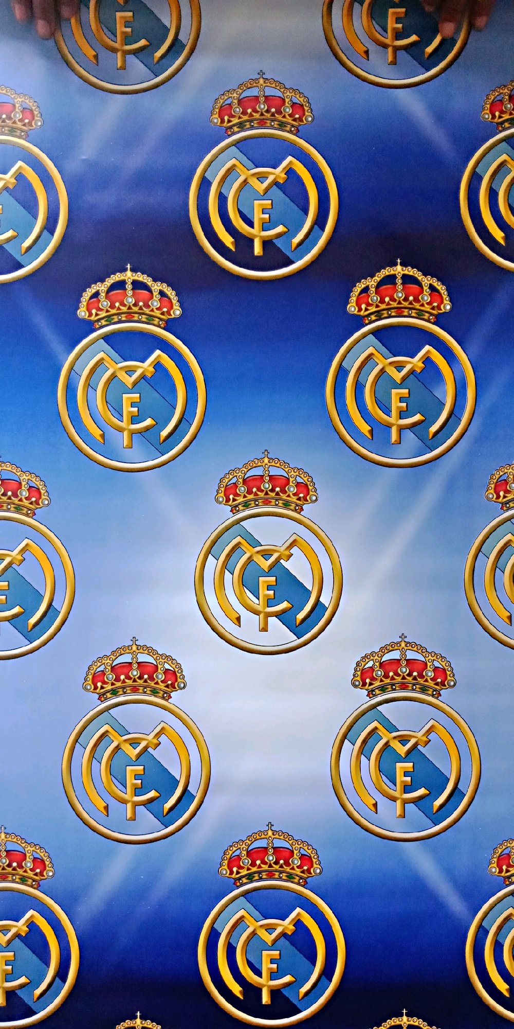 Grosir Murah Wallpaper Sticker Dinding Klub Bola Real - Real Madrid , HD Wallpaper & Backgrounds