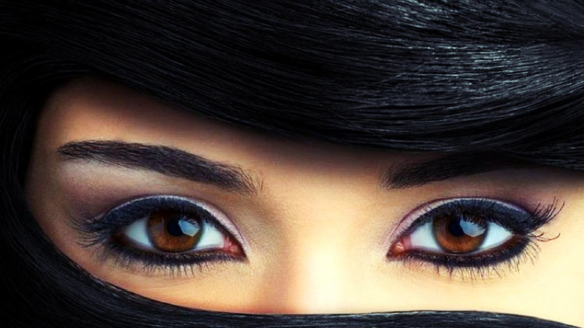 Beautiful Eyes Girl Wallpaper In Hd - Beautiful Eyes In Hijab , HD Wallpaper & Backgrounds