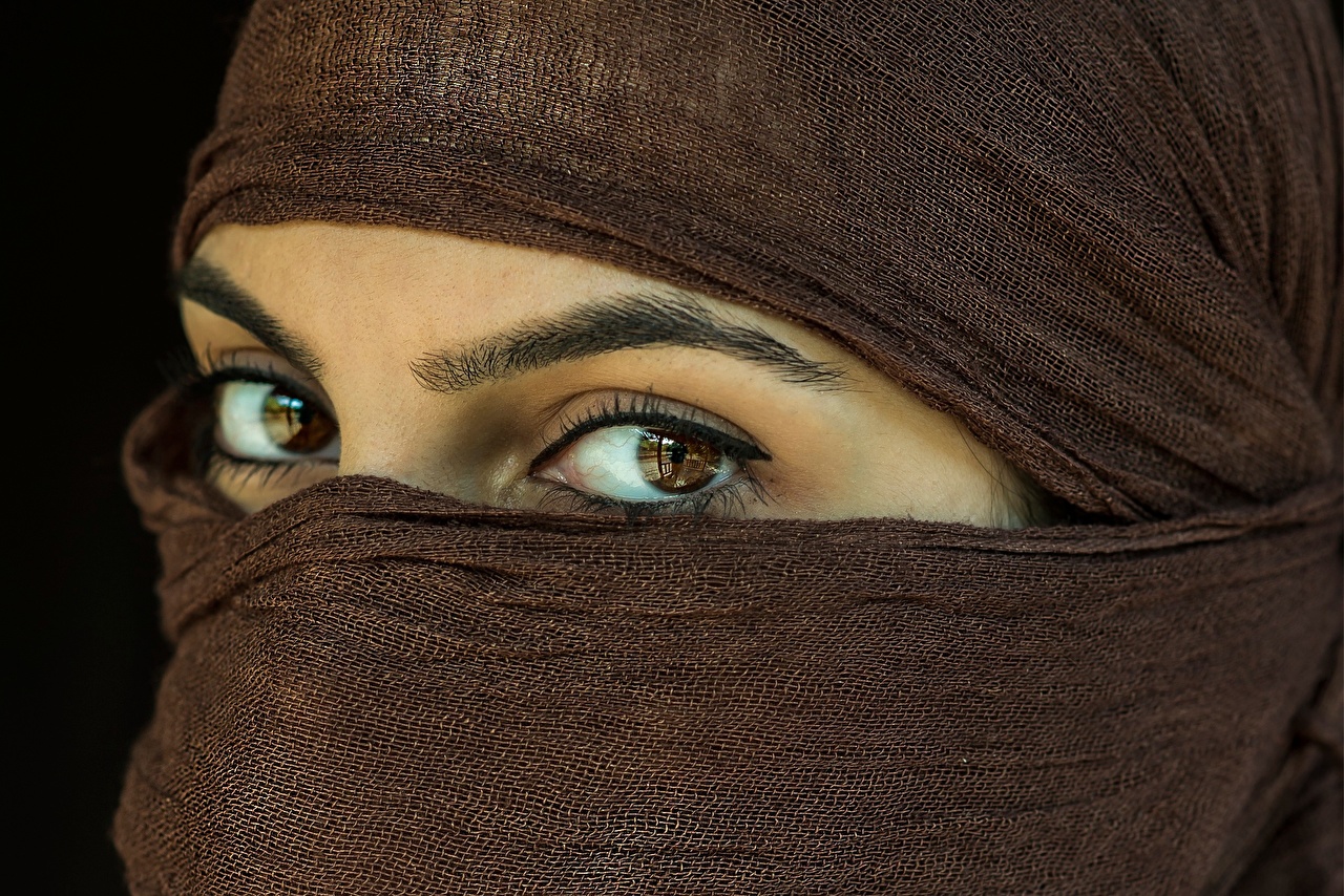 Photo Eyes Hijab Girls Staring Glance - Глаза В Хиджабе , HD Wallpaper & Backgrounds