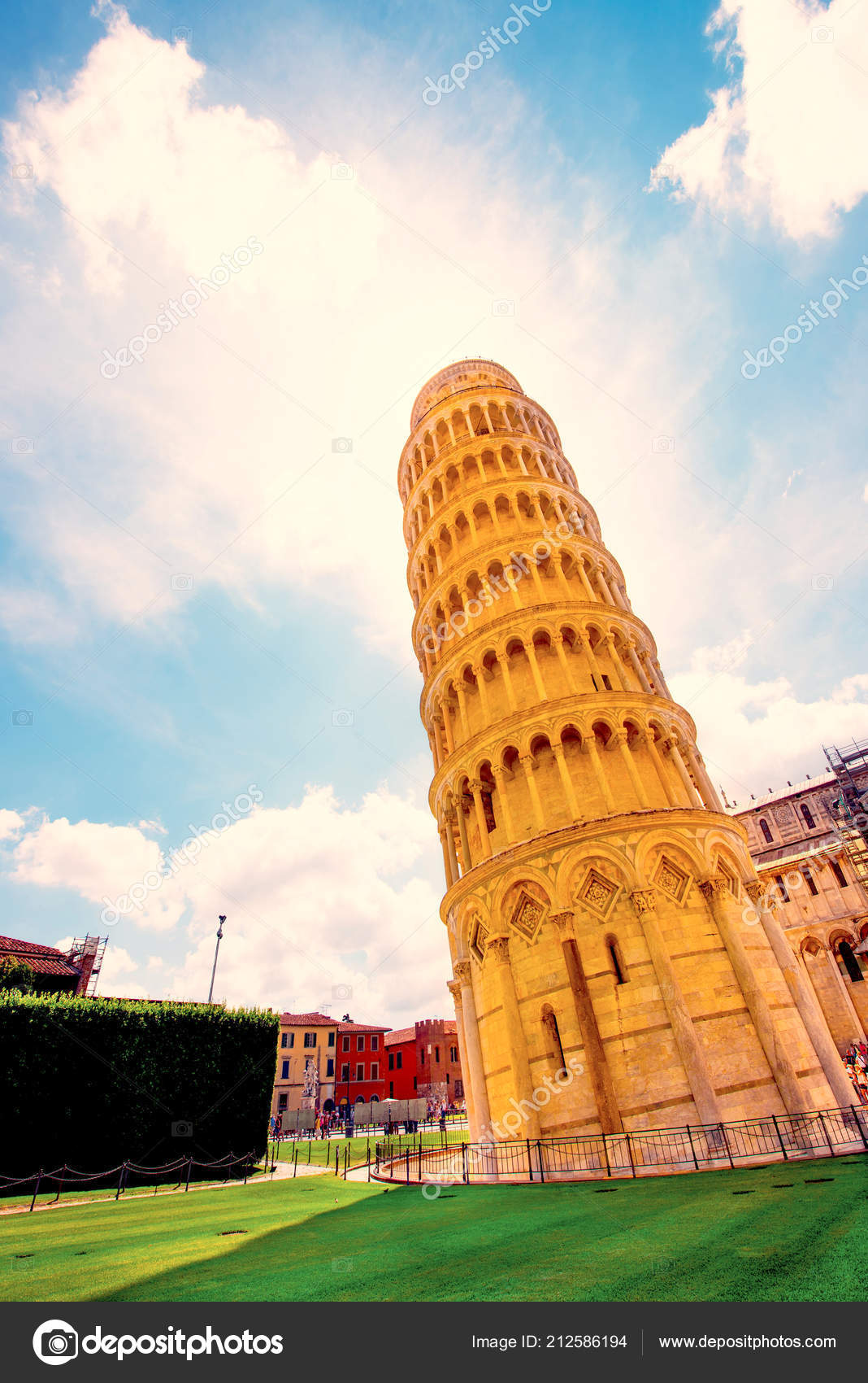 Amazing Landscape Famous Leaning Tower Pisa Italy Europe - Piazza Dei Miracoli , HD Wallpaper & Backgrounds