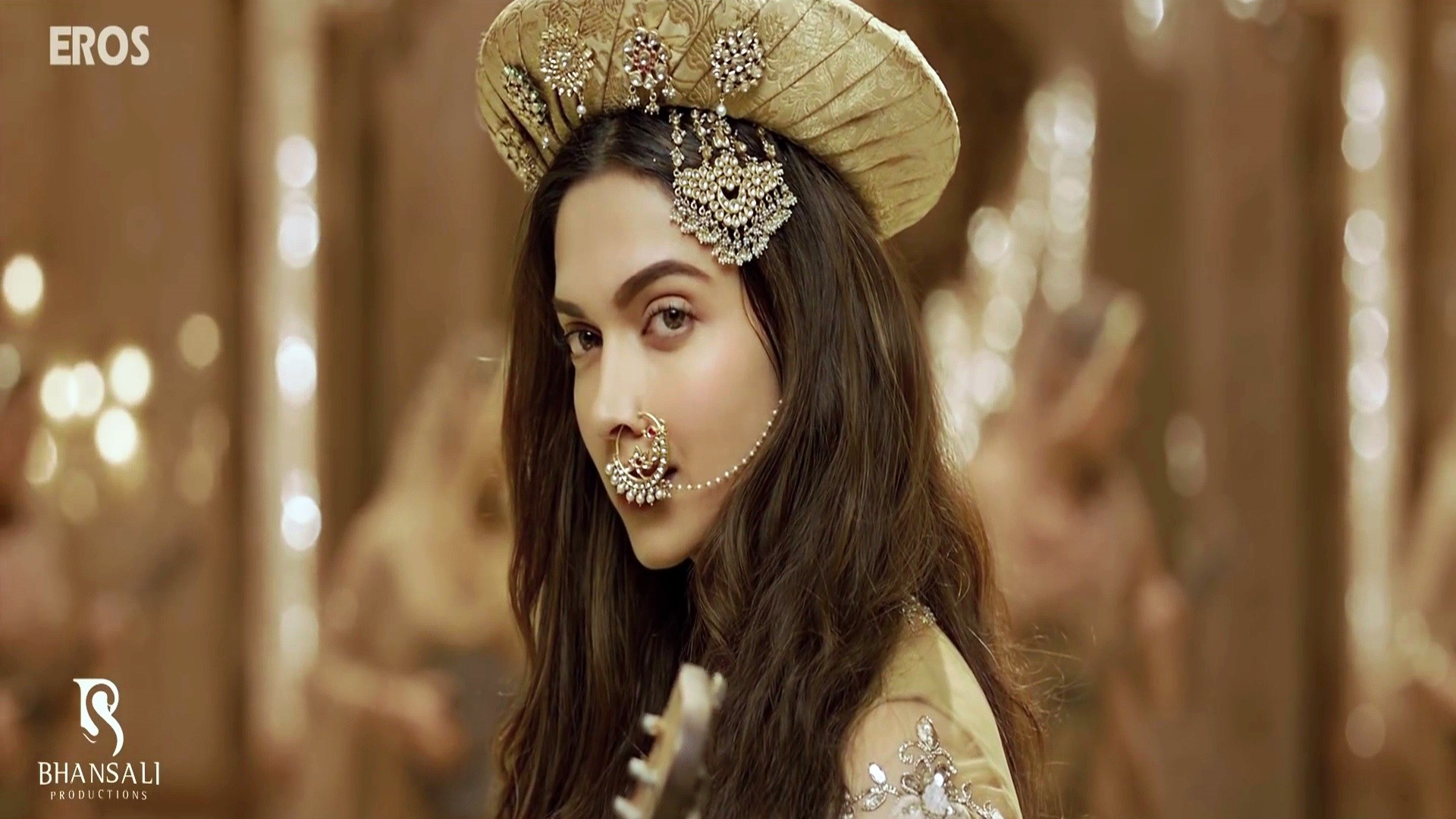 Deepika Padukone Hd Images In Bajirao Mastani Impremedia - Diwani Mastani Dipika , HD Wallpaper & Backgrounds