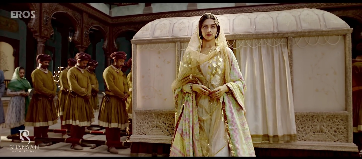Deepika Padukone Hd Wallpapers In Bajirao Mastani Bajirao