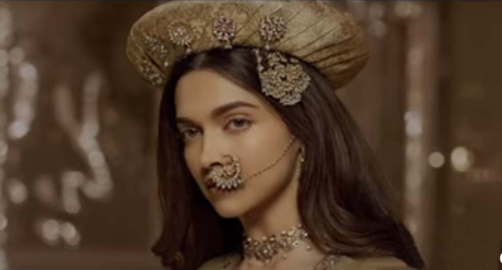 Bajirao Mastani Deepika Padukone Gif , HD Wallpaper & Backgrounds