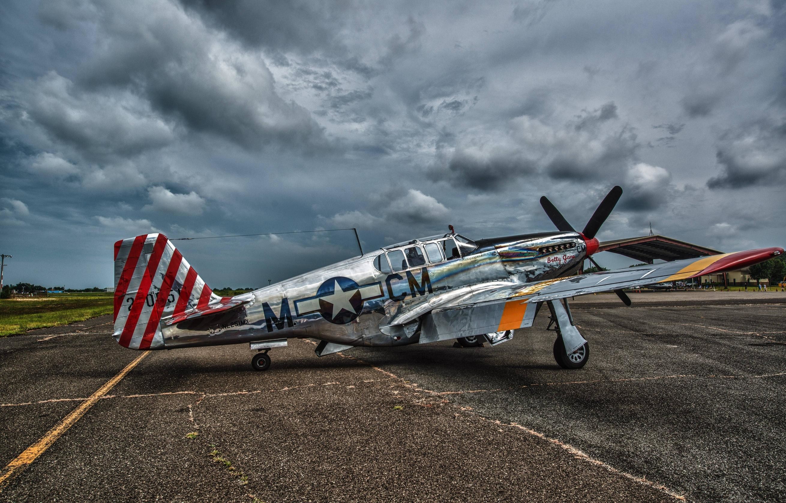 Vintage Airplane Wallpapers - P 51 Mustang Background , HD Wallpaper & Backgrounds