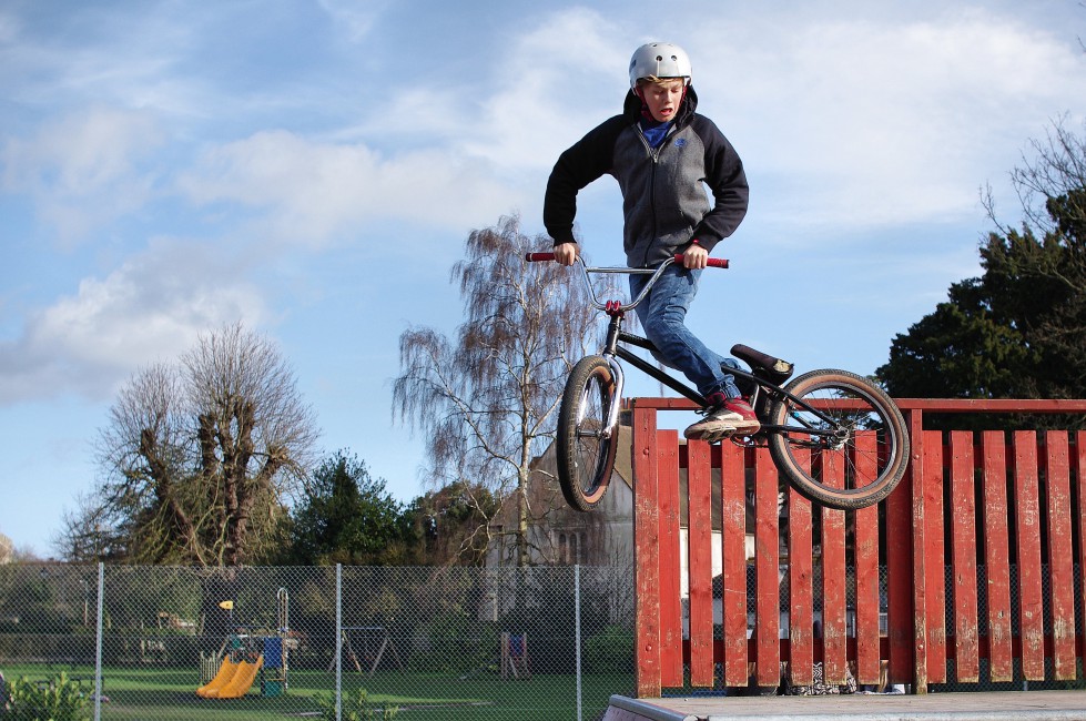 Man Doing Tricks On His Black Bmx - Bmx , HD Wallpaper & Backgrounds