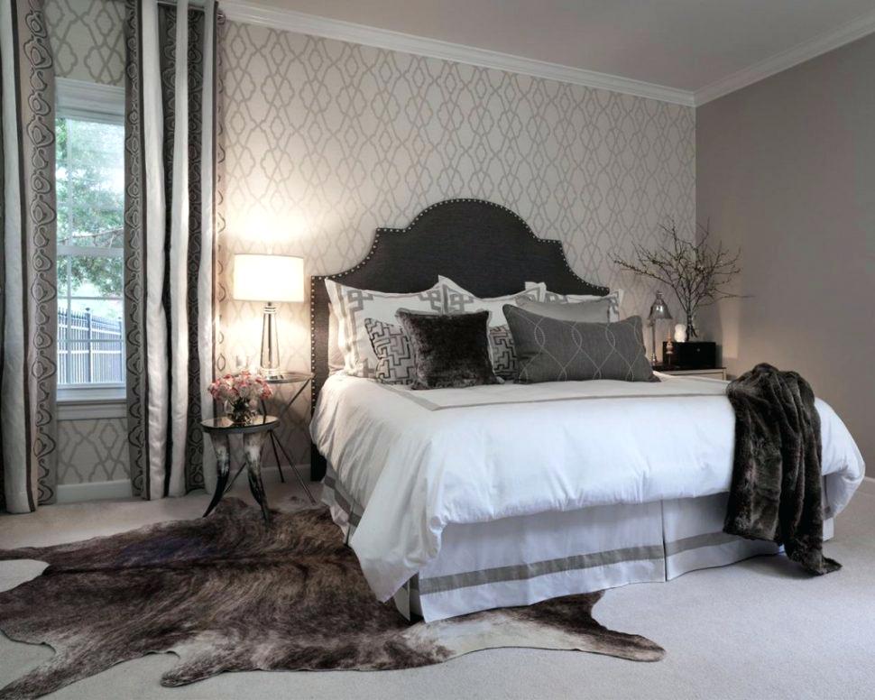 Bedroom Bedrooms On Headboards Wallpaper Accent Wall - Grey Bedroom With Wallpaper Accent Wall , HD Wallpaper & Backgrounds