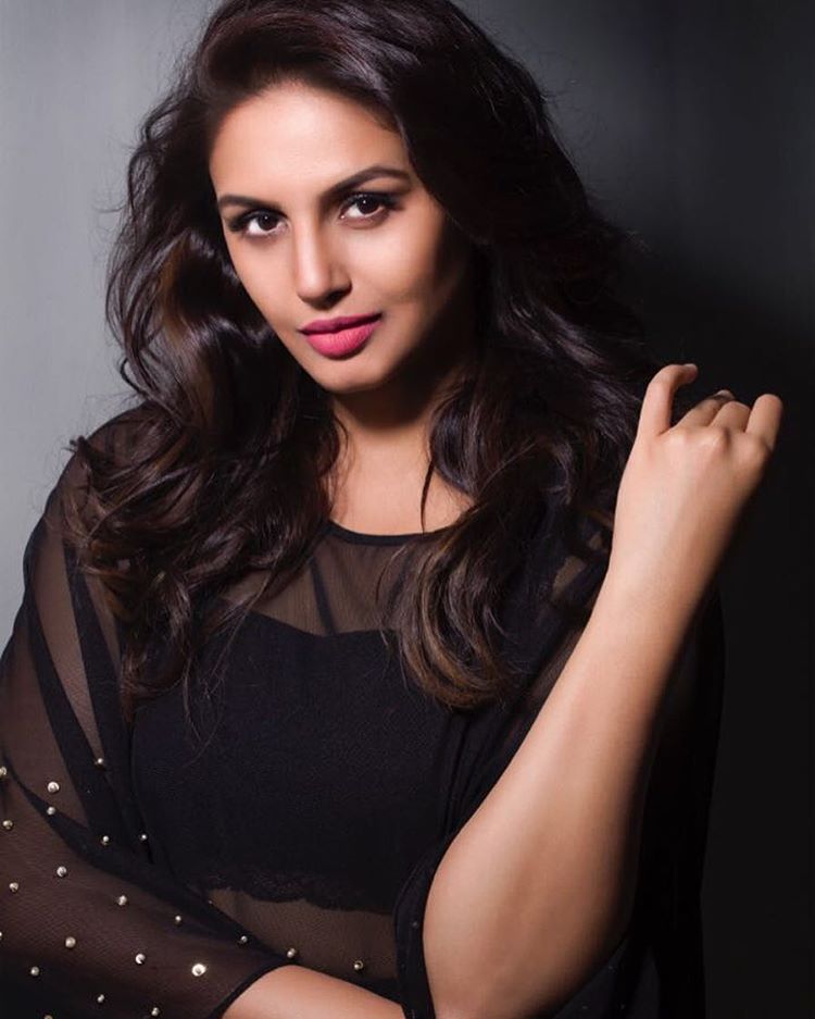 Huma Qureshi Hd Wallpaper - Jolly Llb 2 Heroine , HD Wallpaper & Backgrounds