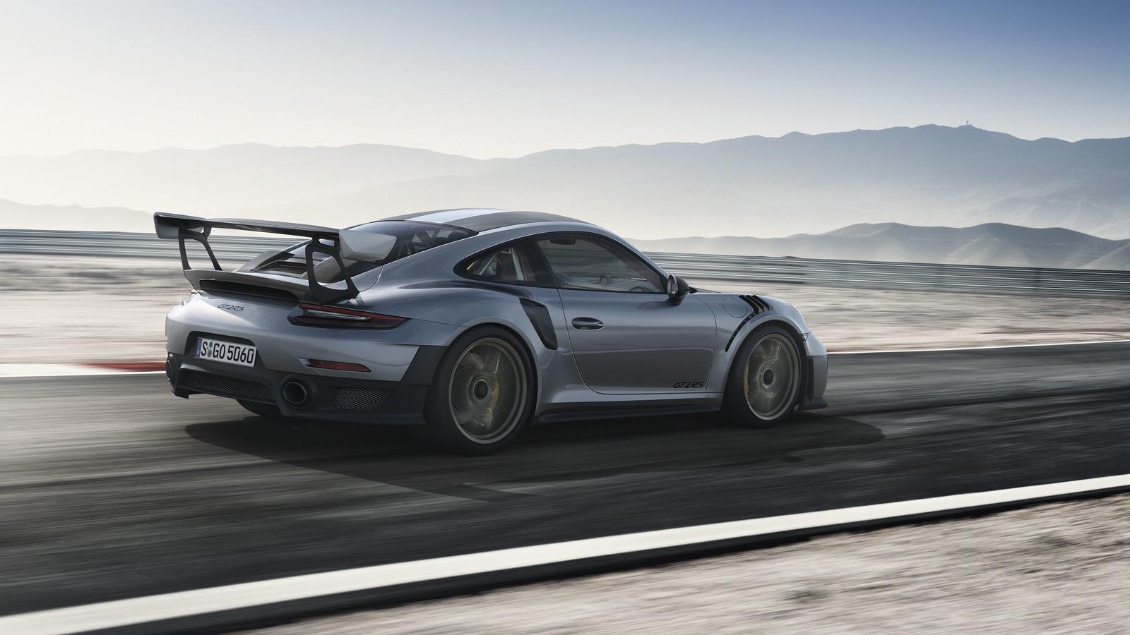 Porsche 911 Gt2 Rs Wallpaper Wide To Download Wallpaper - 2018 911 Gt2 Rs , HD Wallpaper & Backgrounds