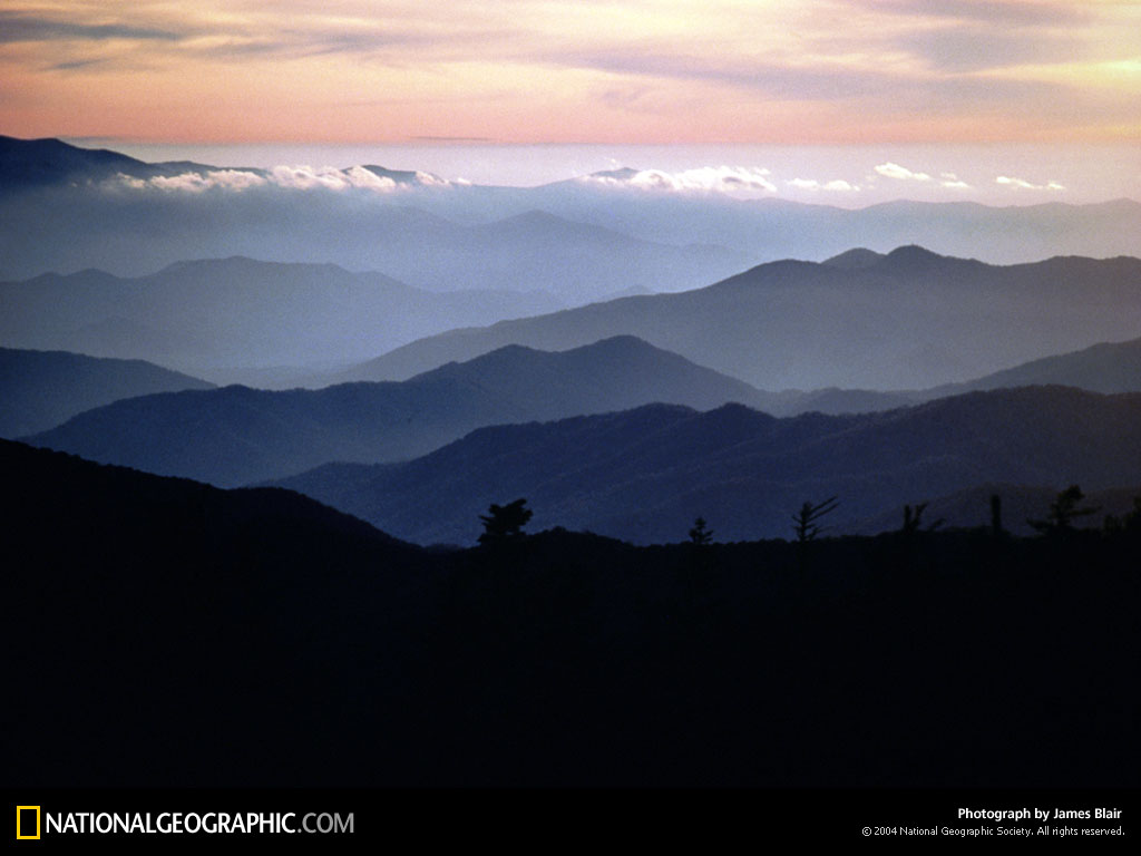 Great Smoky Mountains Wallpaper - Smoky Mountains Wall Paper , HD Wallpaper & Backgrounds